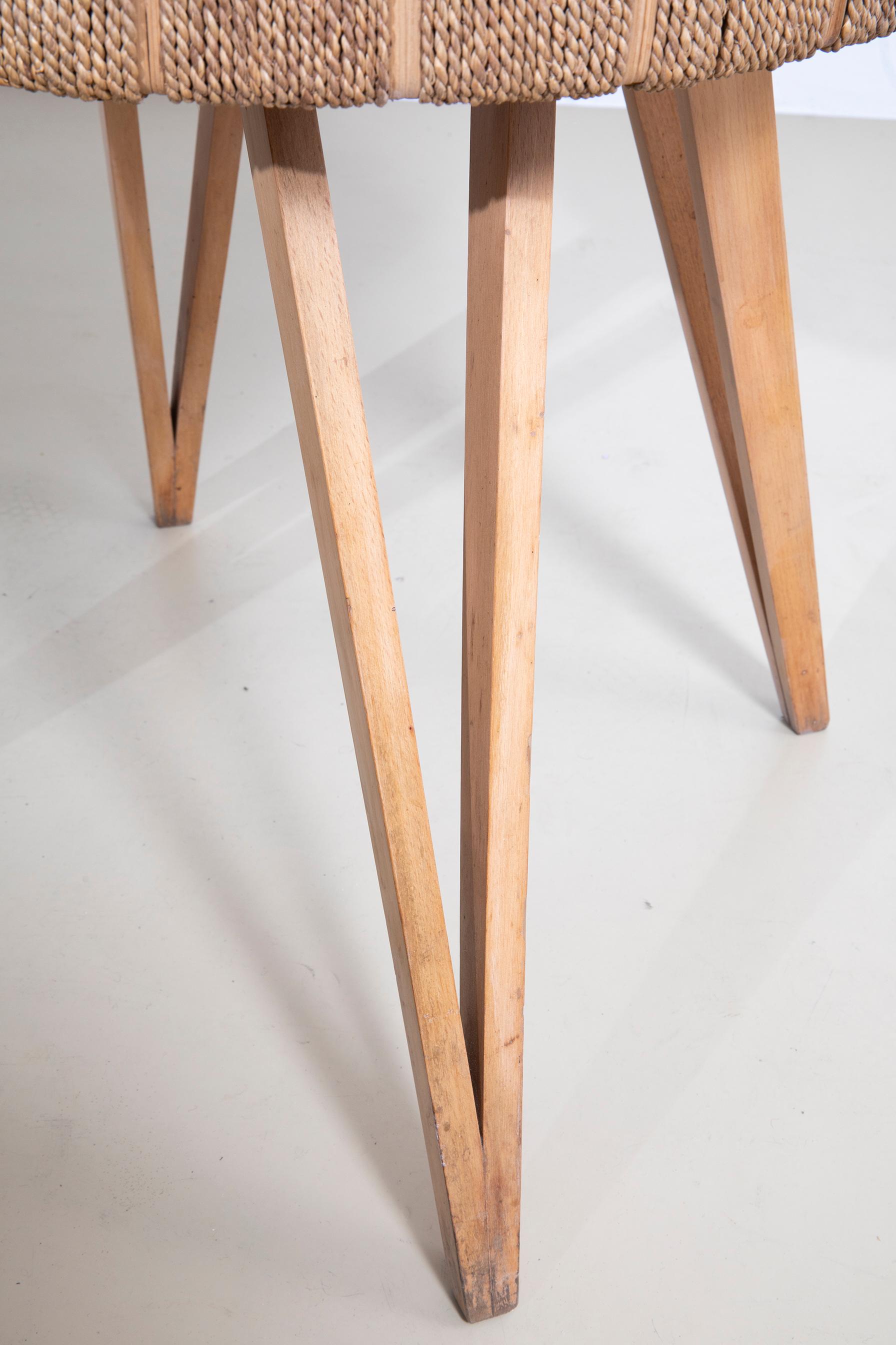 Tavolino Augusto Romano, in legno e corda intrecciata, Italia anni '40 im Zustand „Gut“ im Angebot in Firenze, IT