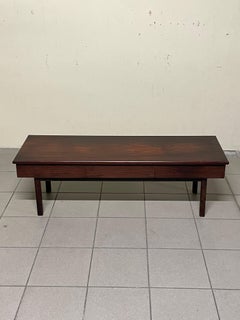 Table basse avec tiroirs intégrés, 1960