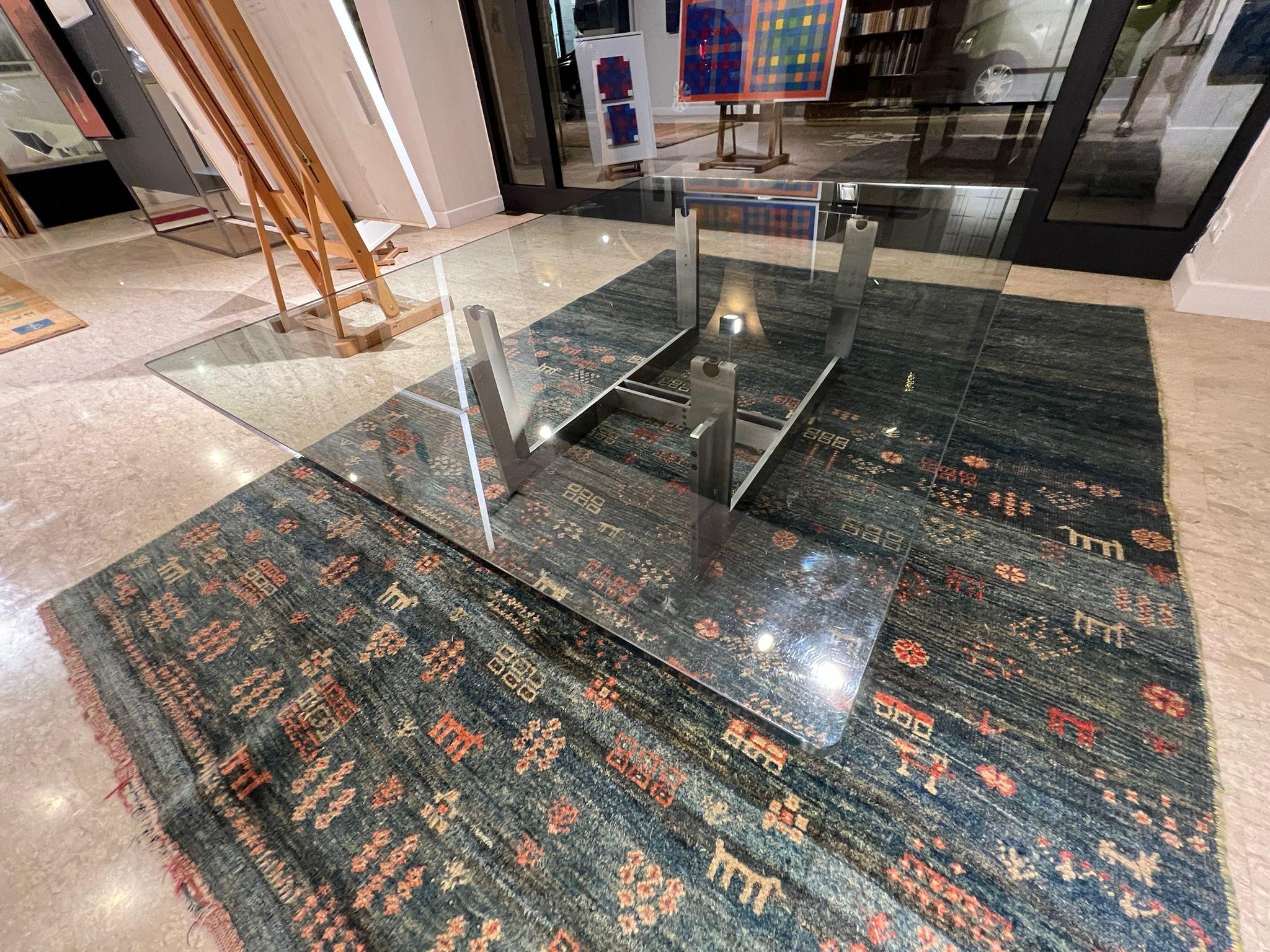 italien Tavolino basso �“Florian” di Carlo Scarpa in cristallo e acciaio, 1973 — Italia en vente