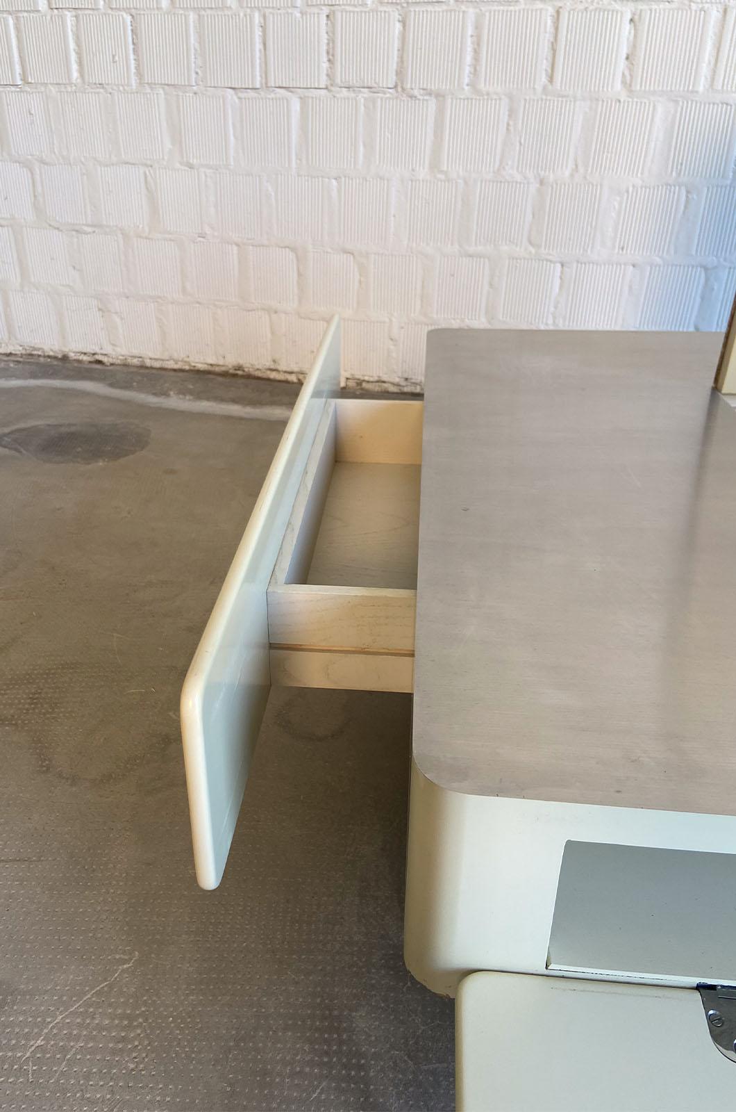 Mid-20th Century Caori Low Table by Vico Magistretti for Gavina For Sale