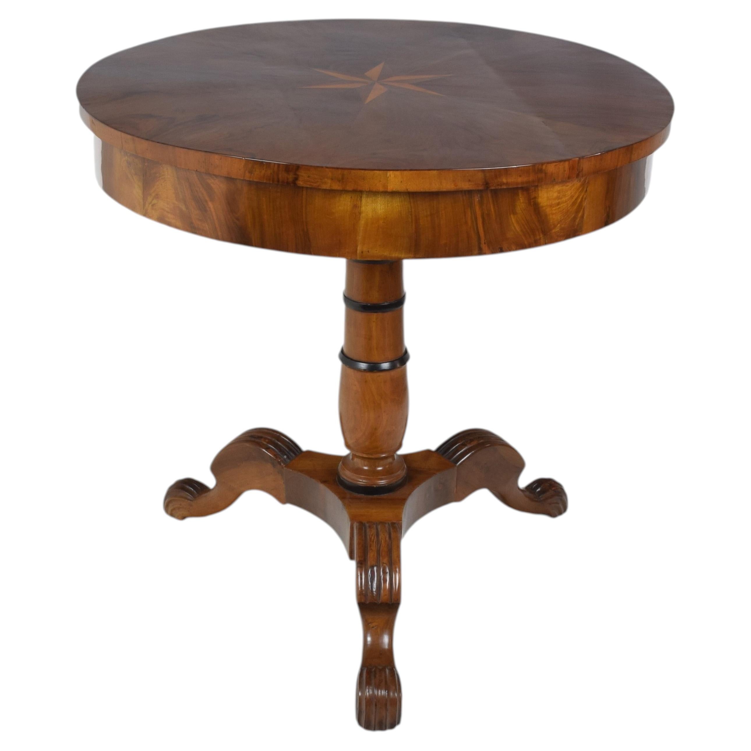 Charles X Coffee Table in Inlaid Walnut, Tuscan Manufacture, first half of the 19th century For Sale