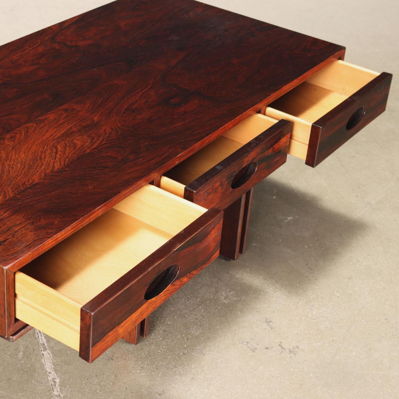 Mid-Century Modern Gianfranco Frattini Coffee Table with Three Drawers for Bernini, 1960s in wood For Sale