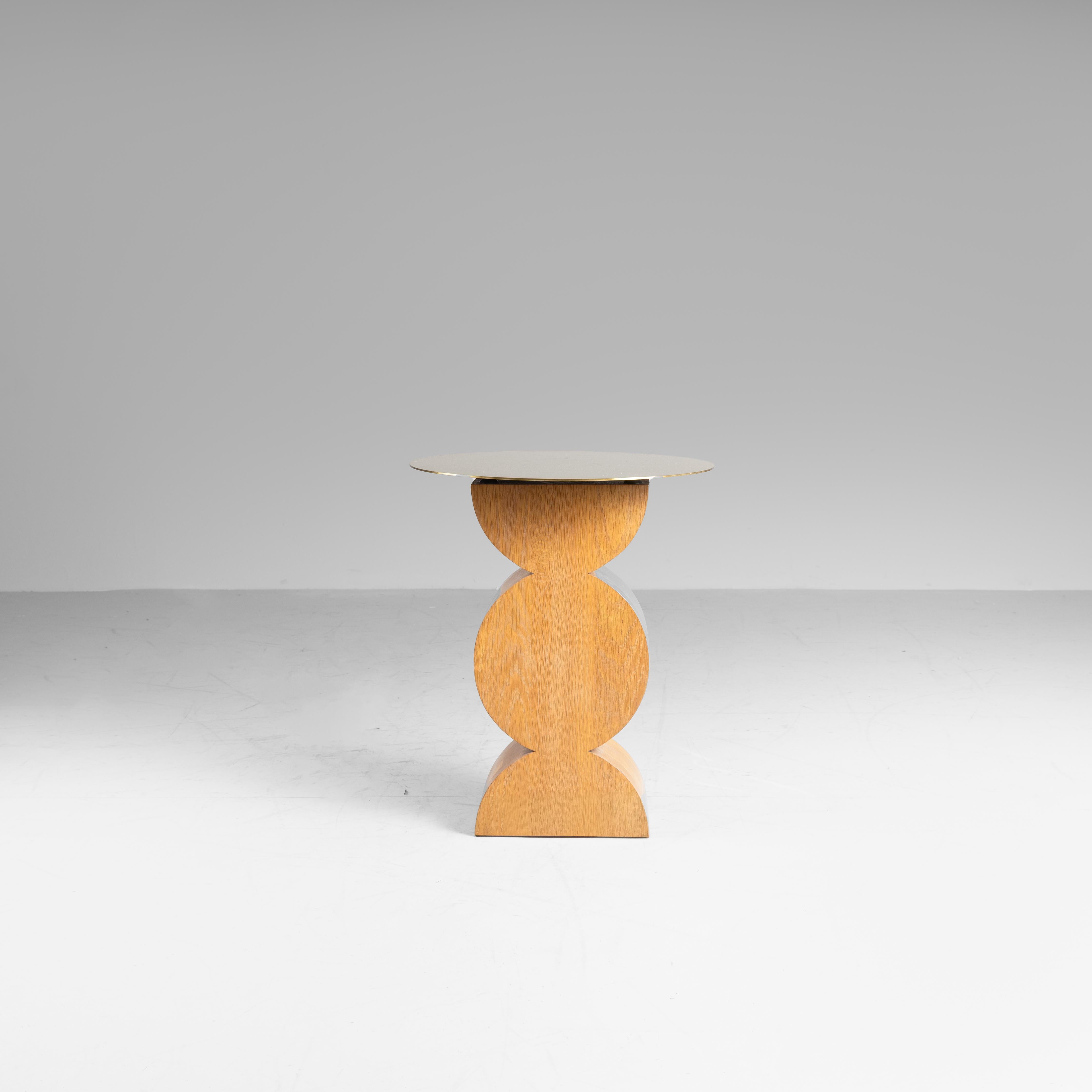 Italian Costantin side table, Studio Simon, 1971 For Sale