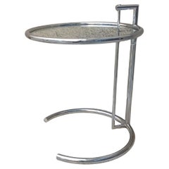 Verstellbarer Beistelltisch im Stil von Eileen Gray - Italien - 1980er Jahre