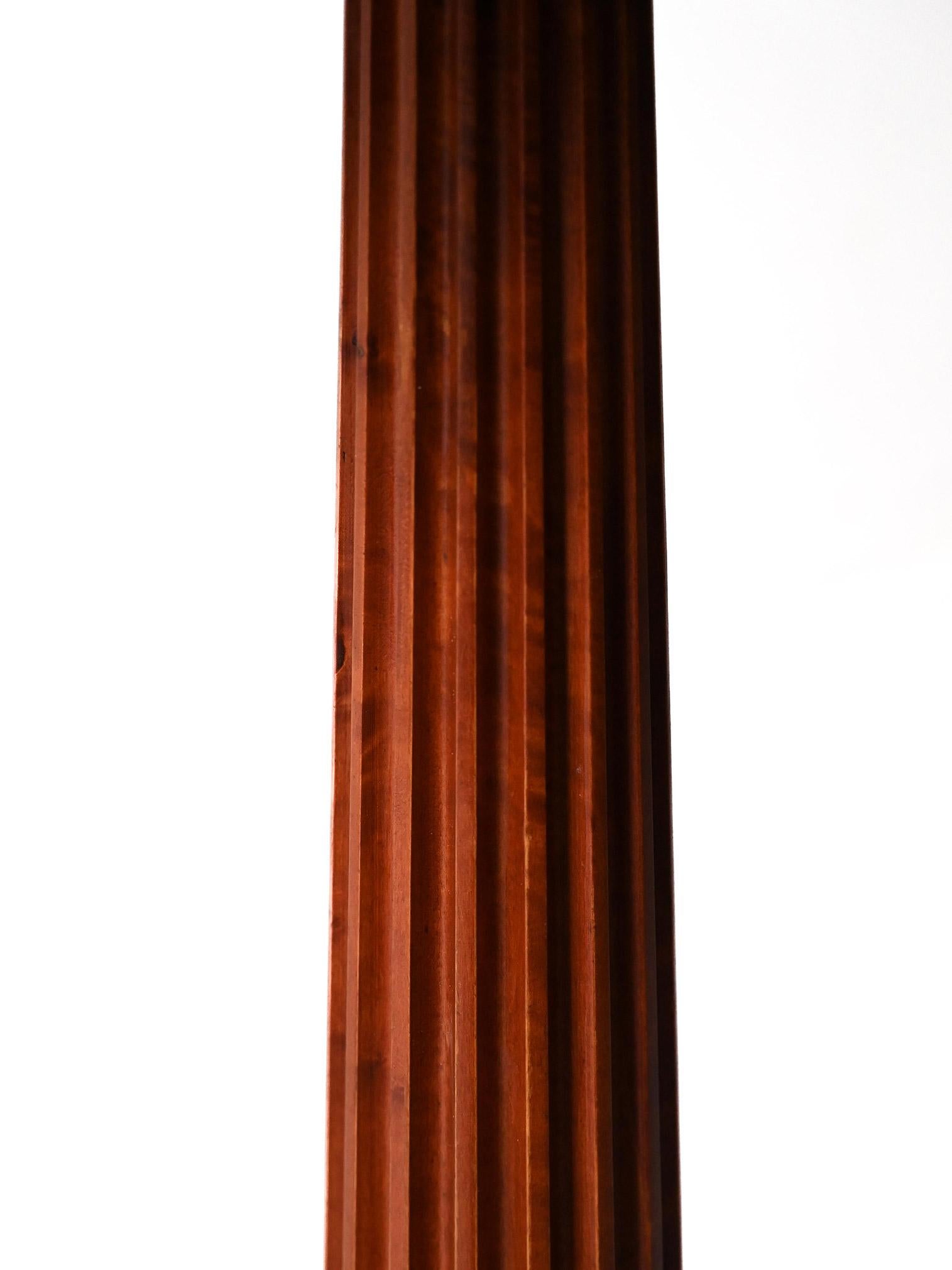 Mid-20th Century Table de bar en acajou avec base en acier en vente