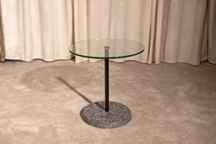 Couchtisch mit Granitsockel, Italien, 1980er Jahre