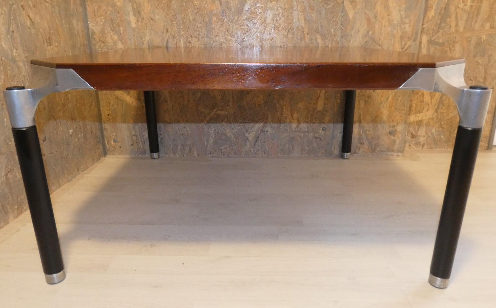 Italian Table basse Urio par Ico & Luisa Parisi pour MIM Rome, années 1960 en vente