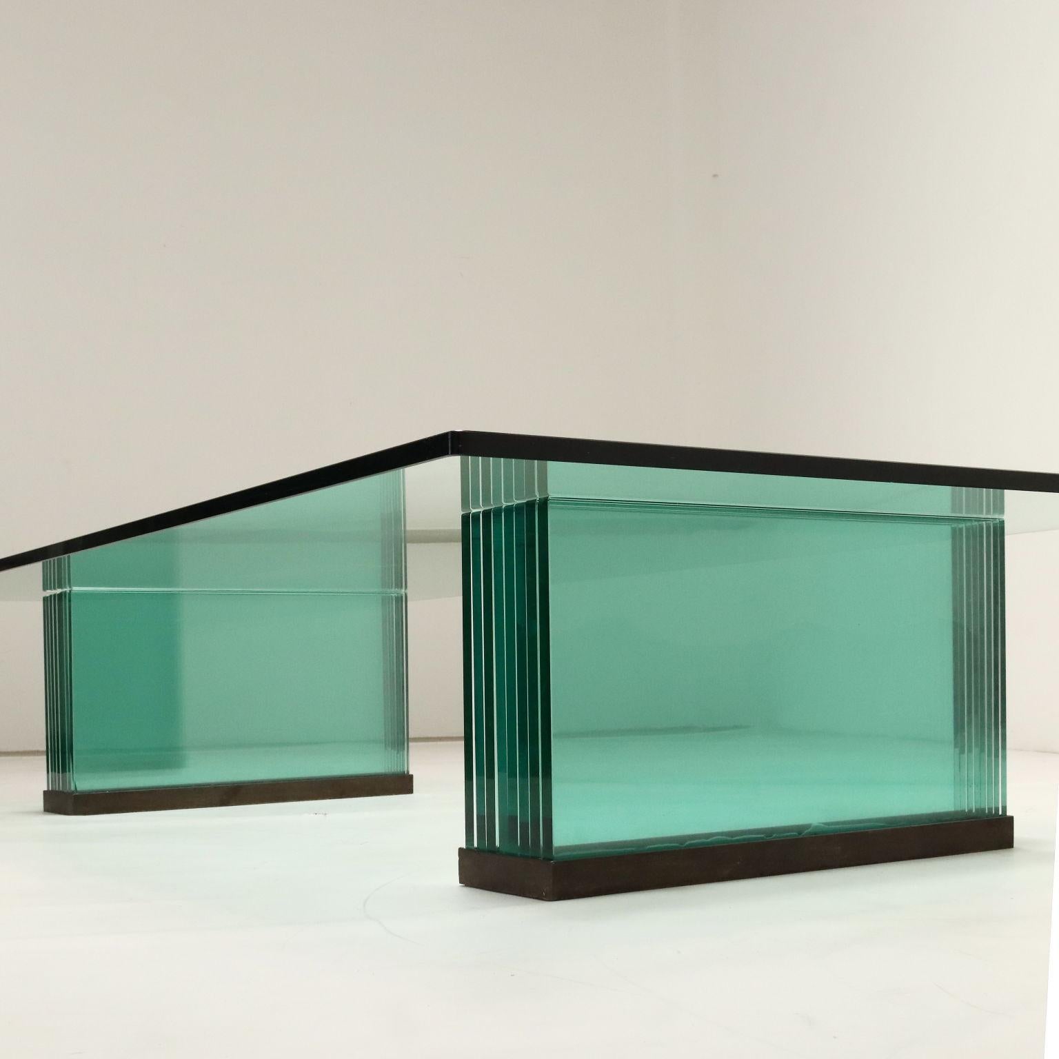 Mid-Century Modern Table basse en verre, années 70-80 en vente