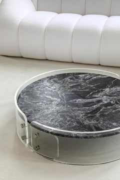 Tavolino da caffè LASSU' grande, top in granito black beauty. Par Legame Italia