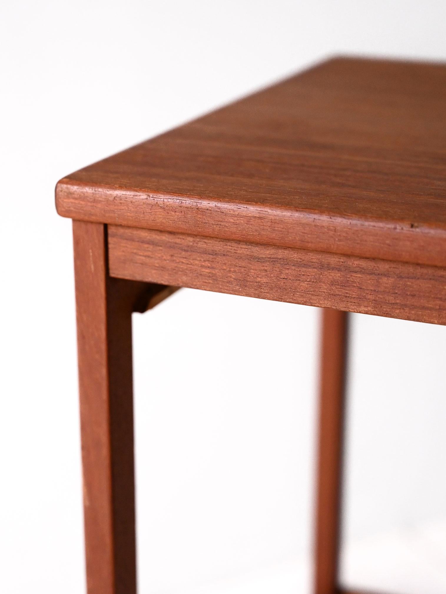 Teak Scandinavian vintage teak coffee table from the 1950s-60s For Sale