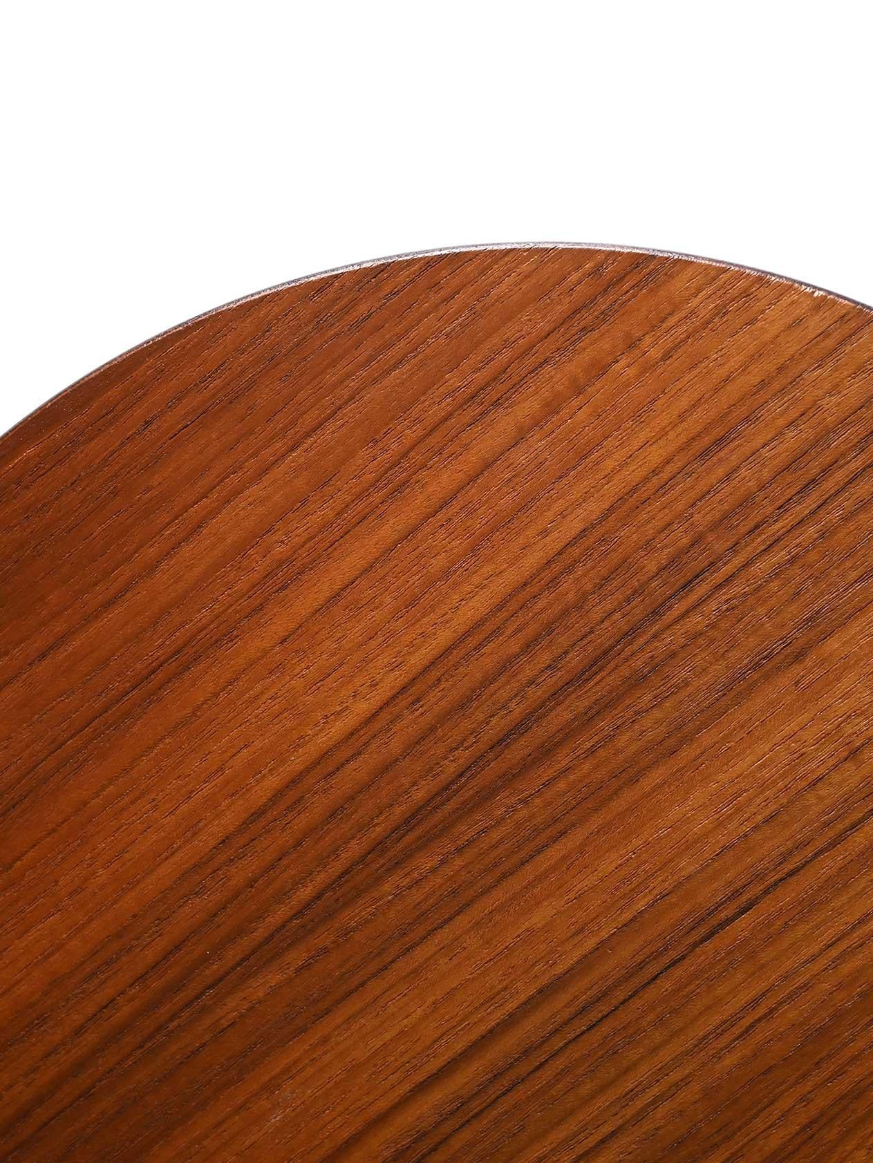 Mid-20th Century Tavolino da caffè scandinavo vintage in teak in vendita
