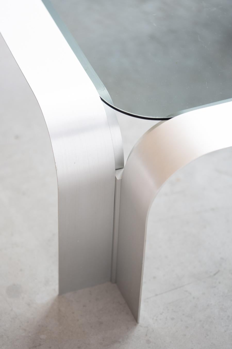 Sculptural coffee table, 1960s/'70s For Sale 2