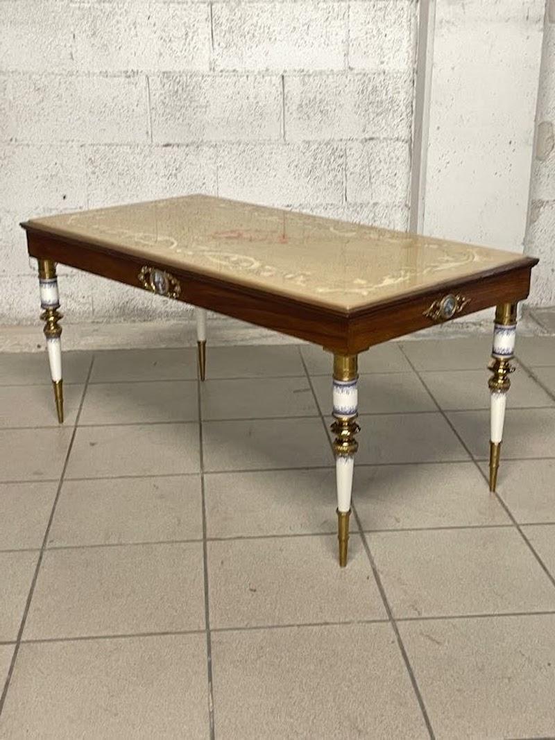 Sofatisch aus den 1950er Jahren mit polierter und lackierter Travertinplatte im Angebot 10