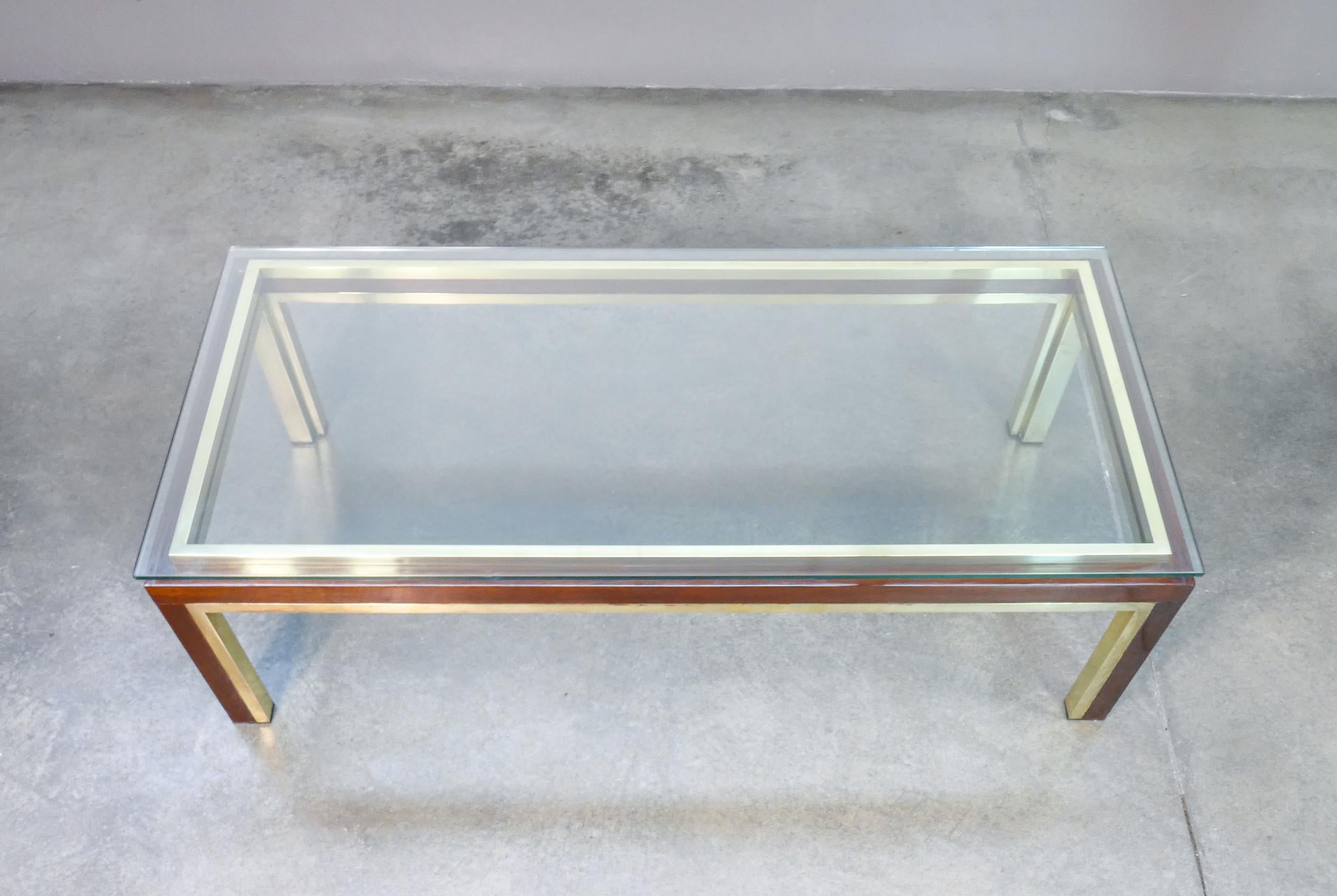 Table basse de design italien en bois, laiton et verre. Italie, années 50 en vente 6