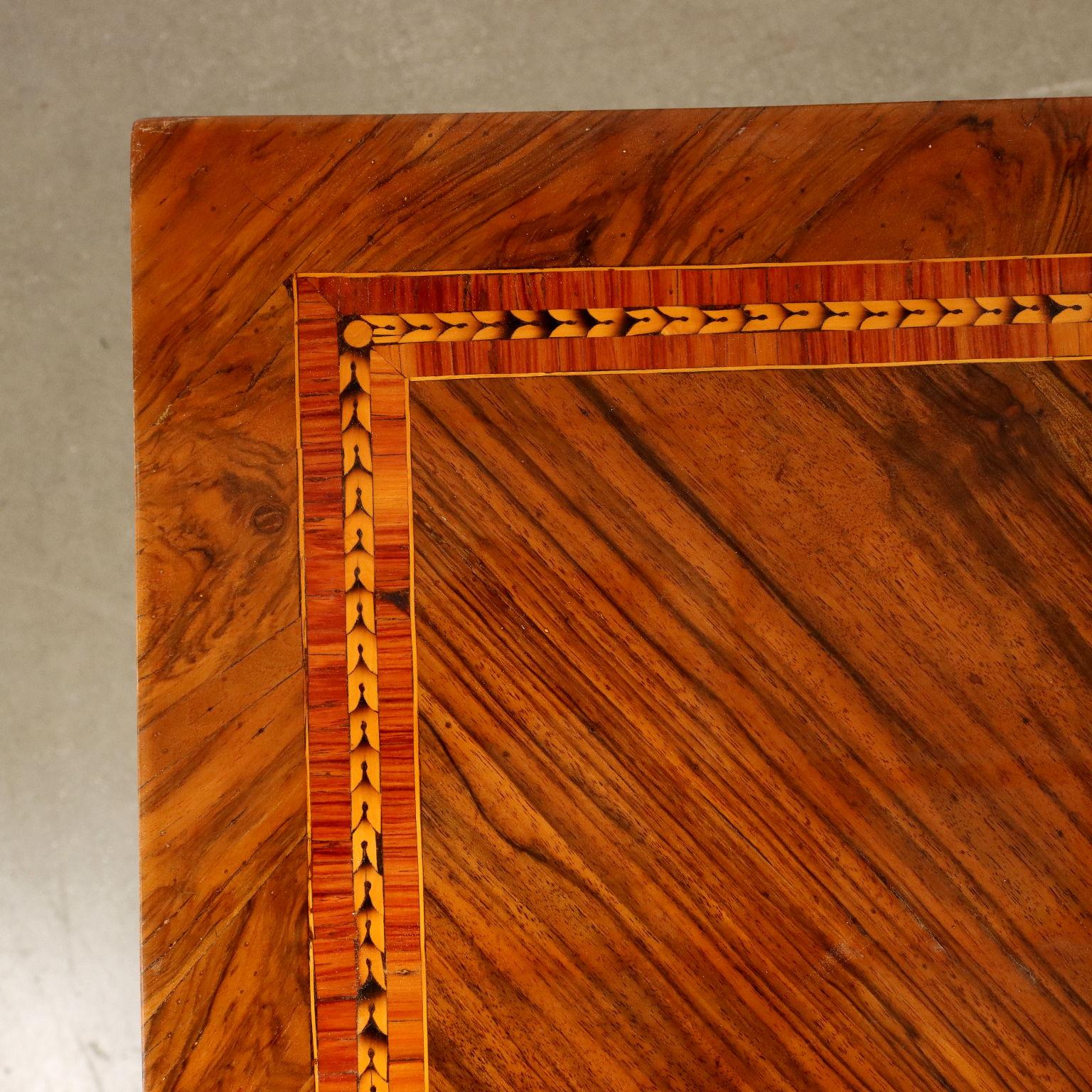 Wood Neoclassical Game Table Italy Ultimo Quarto XVIII For Sale