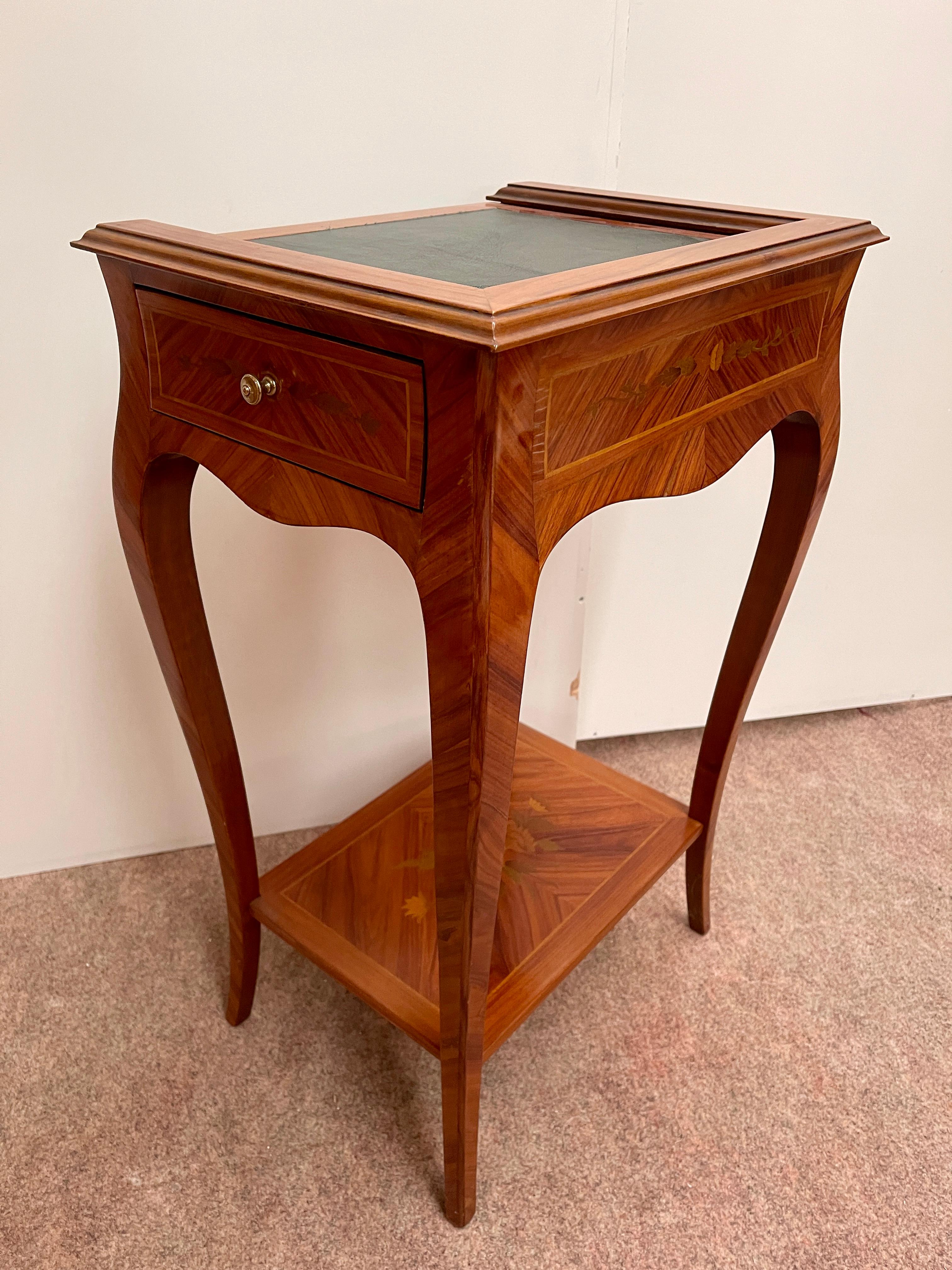 20th Century Tavolino da gioco per scacchi in legno Gueridon stile napoleon iii in vendita