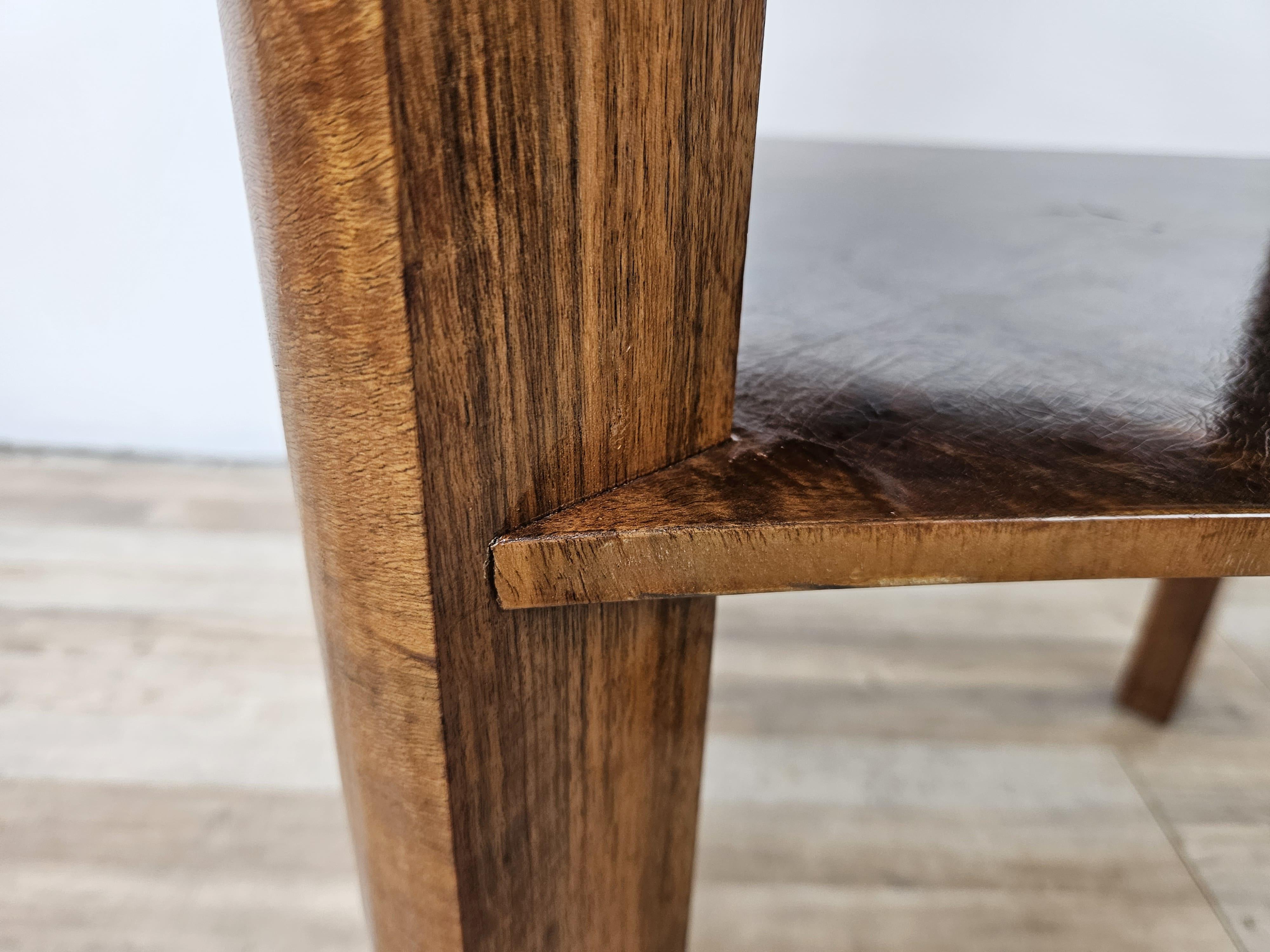 Table basse Art Déco des années 1940 en racine de noyer en vente 6