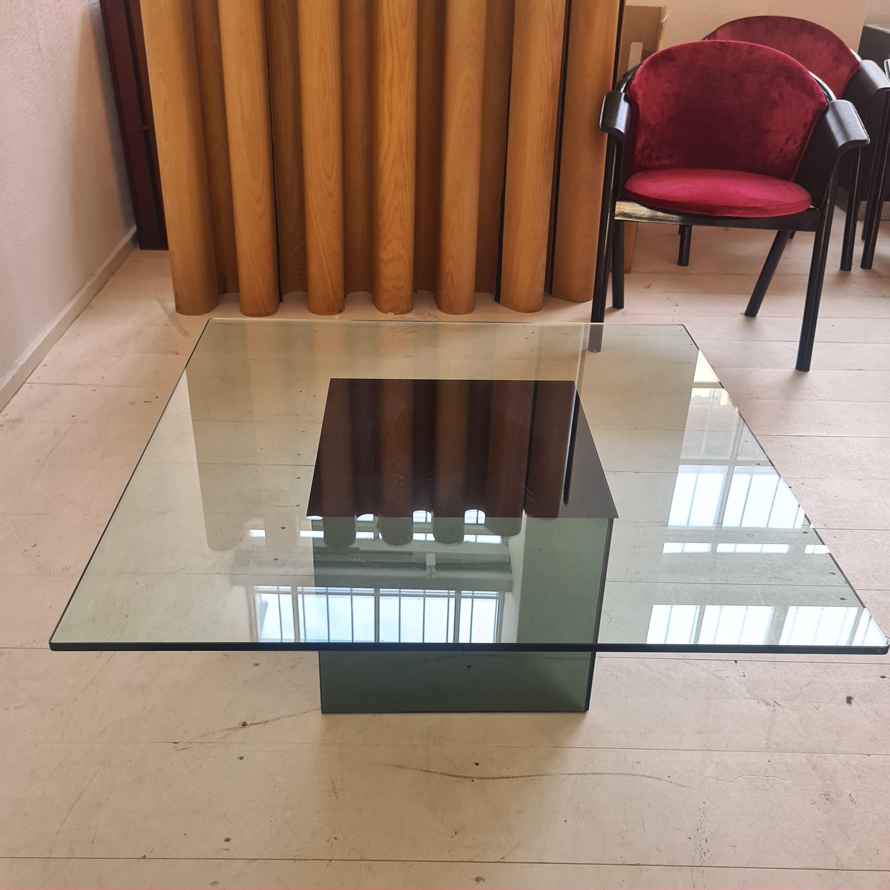 Other Block glass coffee table for living room designer Nanda Vigo for Acerbis 1970s For Sale