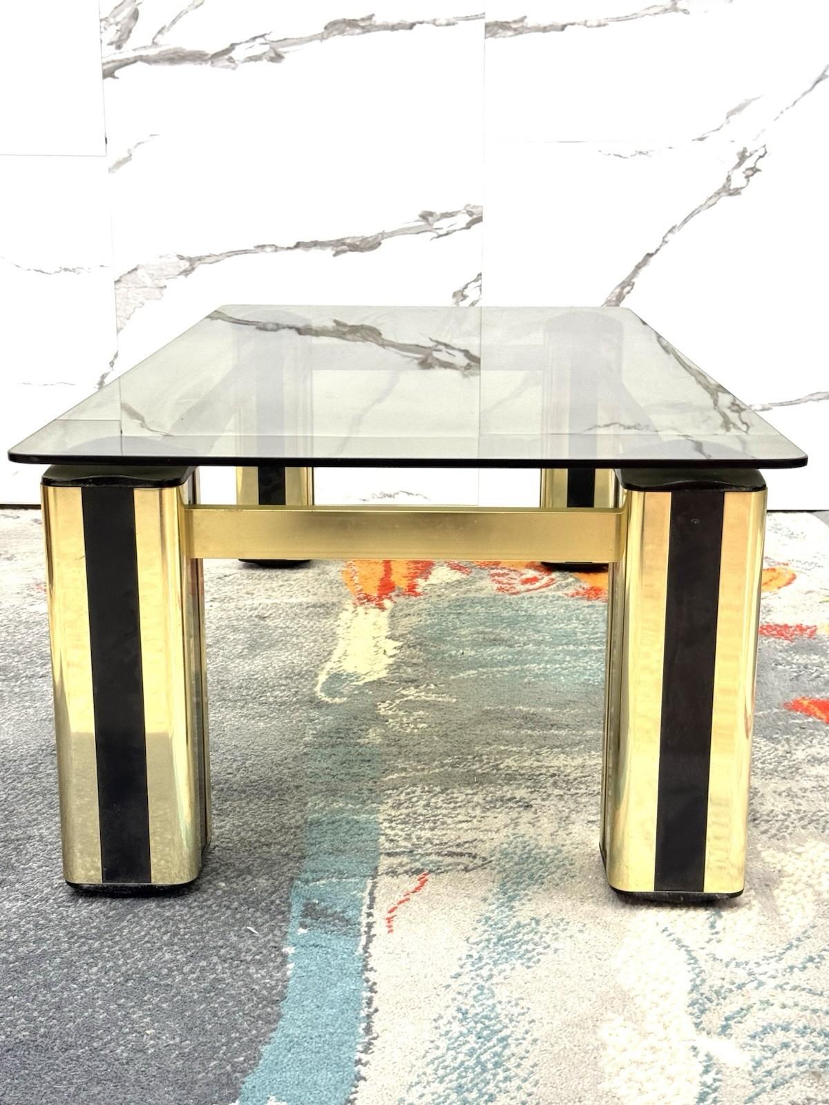 Tavolino da salotto Hollywood Regency design Modernariato 1970’s Excellent état - En vente à Taranto, IT