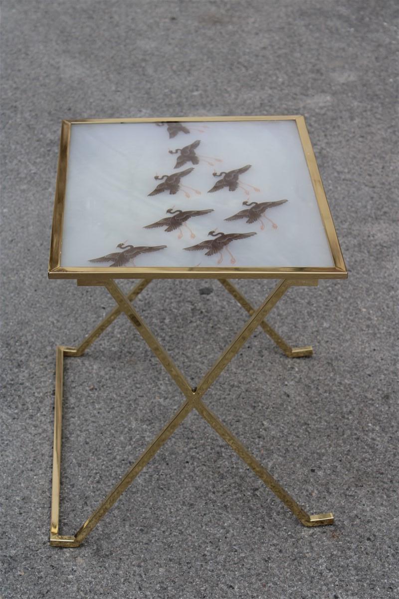 French Tavolino da salotto in Solido Ottone e Lucite con Fenicotteri Francia 1970s  For Sale