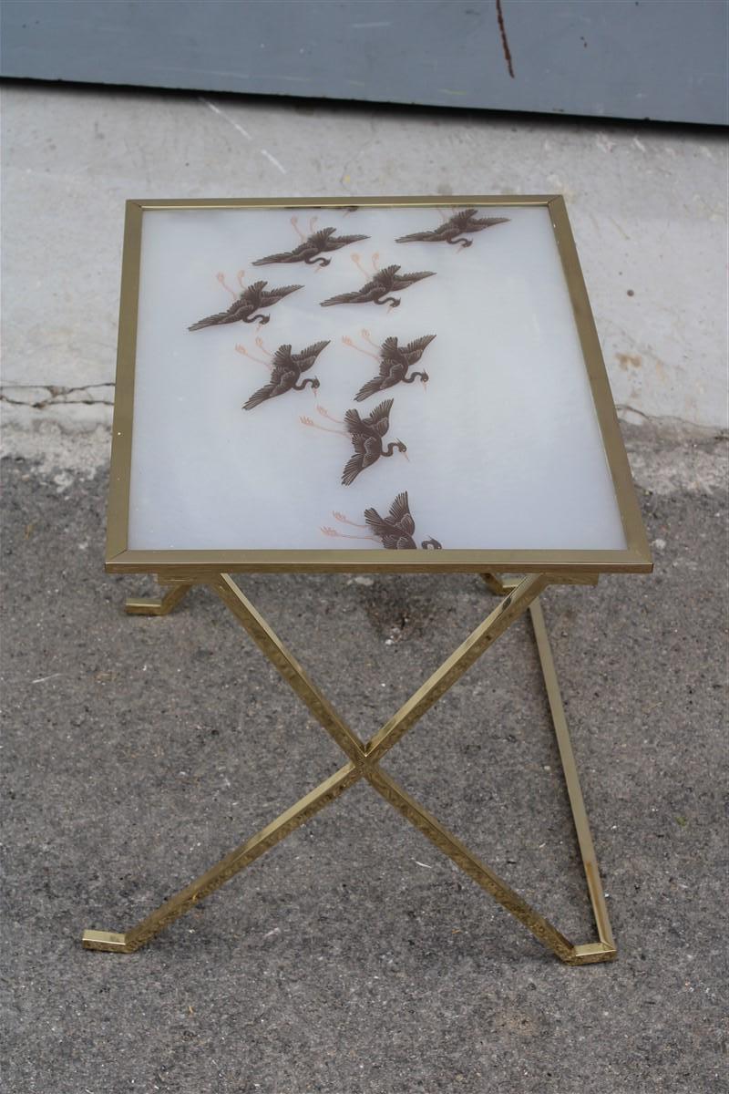 Late 20th Century Tavolino da salotto in Solido Ottone e Lucite con Fenicotteri Francia 1970s  For Sale