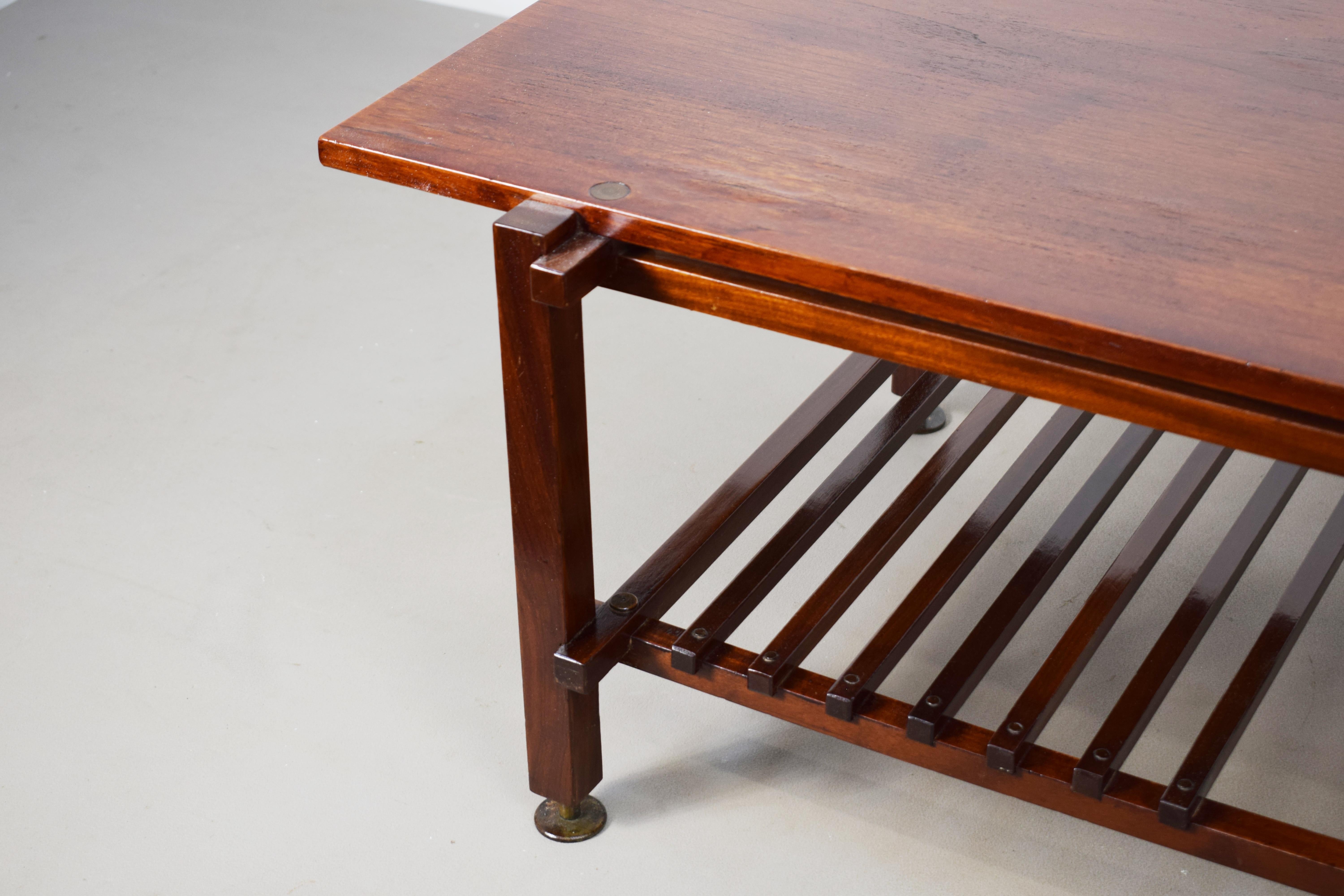 Tavolino da salotto, Italia, anni '60. Mid-20th Century en venta