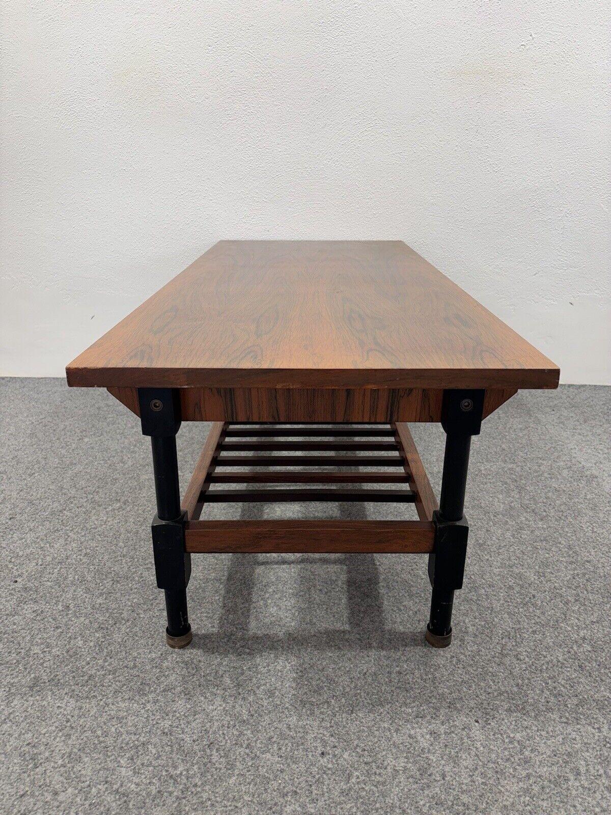 Wooden coffee table 60's design Modernism For Sale 4
