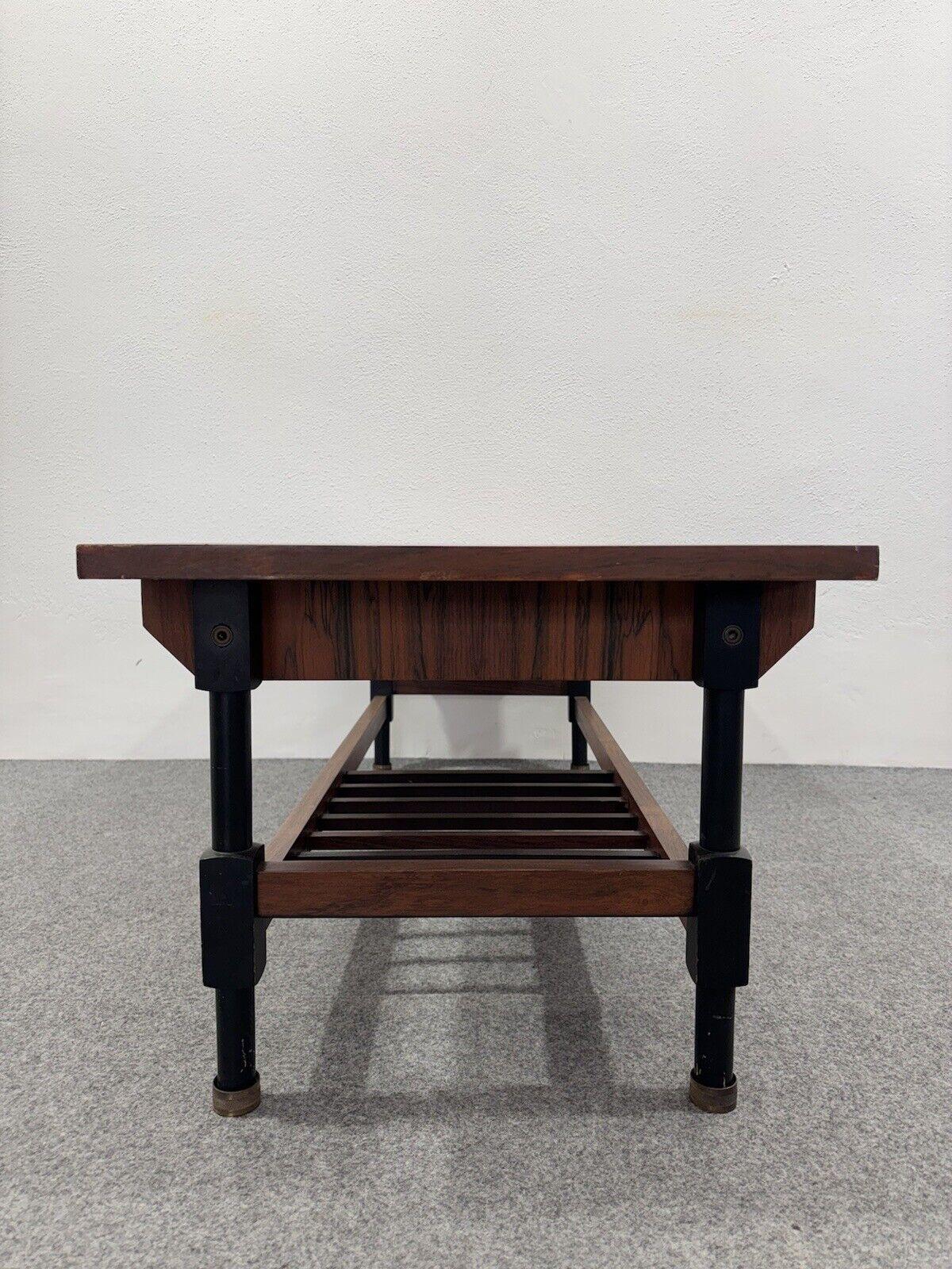 Wooden coffee table 60's design Modernism For Sale 3