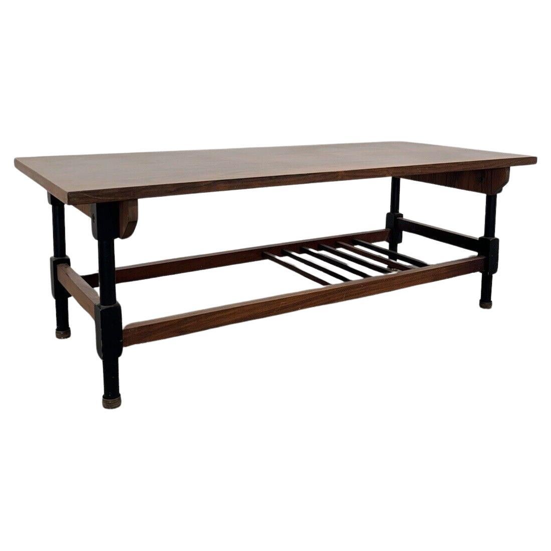 Wooden coffee table 60's design Modernism