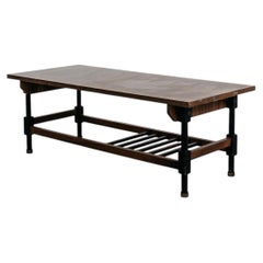 Mesa de centro de diseño escandinavo danés de los años 60, de teca y hierro negro