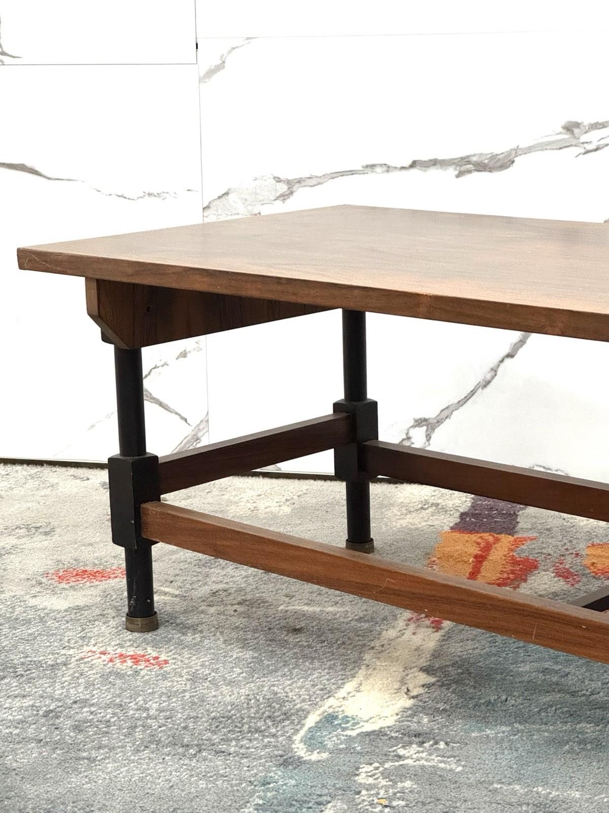 Scandinave moderne Tavolino da salotto legno teak scandinavo anni 60 design Modernariato en vente