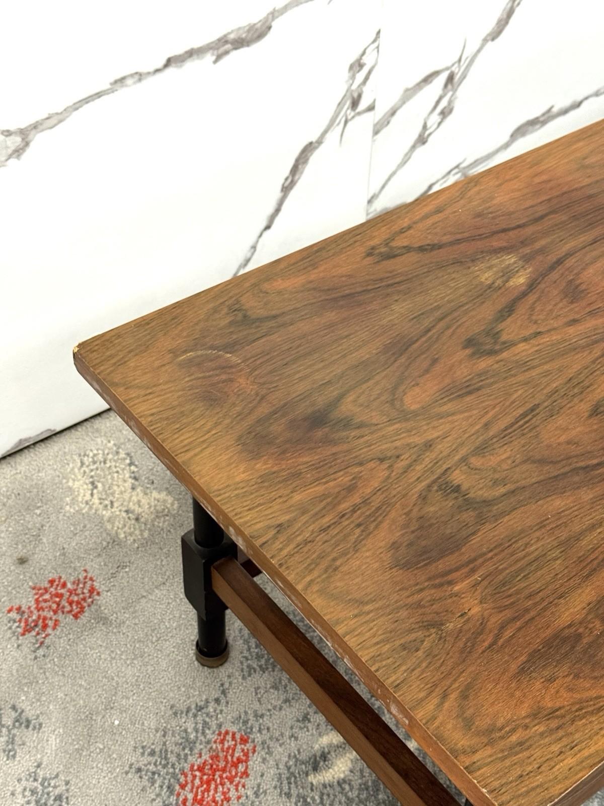 Mid-20th Century Tavolino da salotto legno teak scandinavo anni 60 design Modernariato en vente