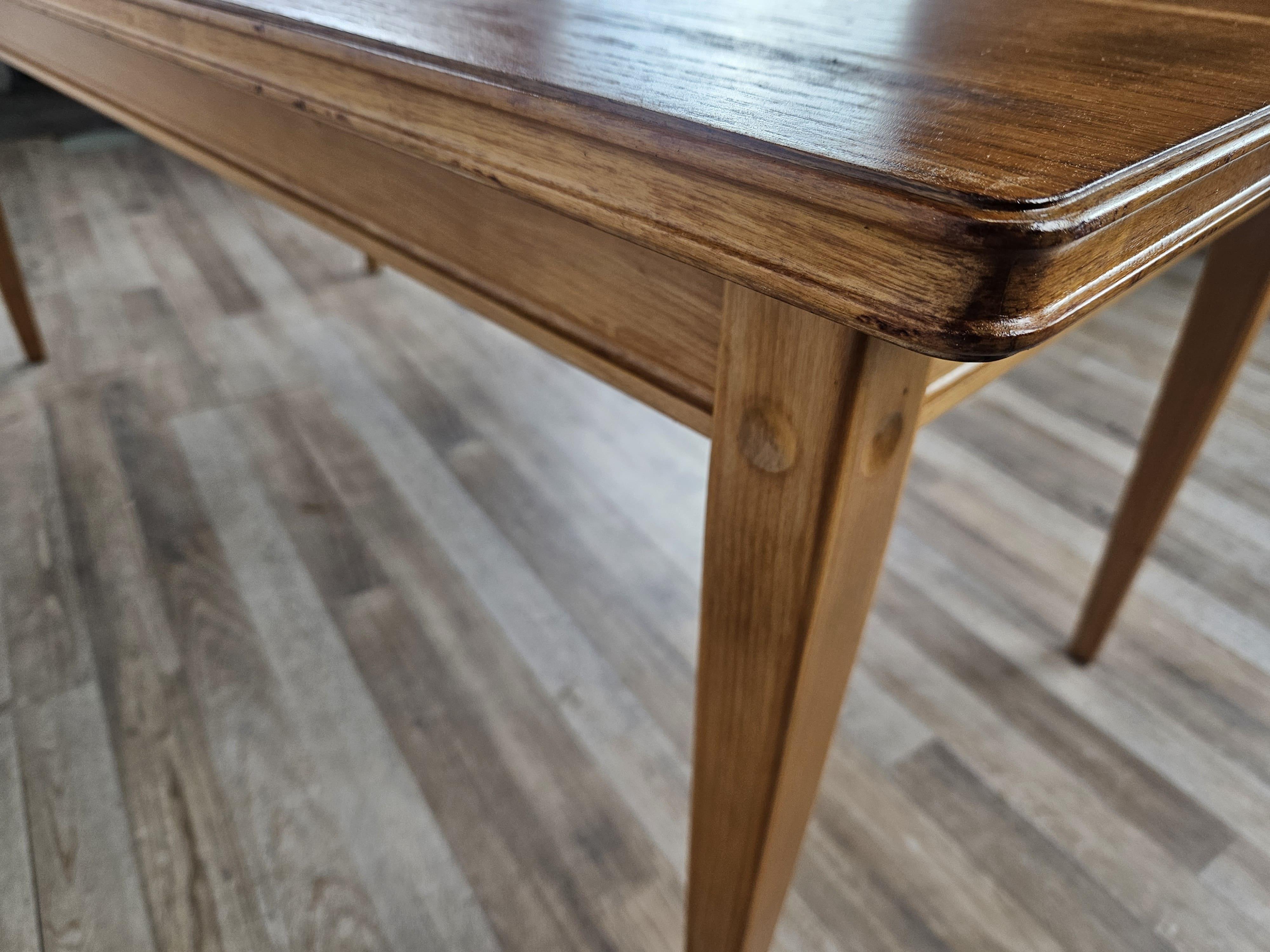 Mesa de centro rectangular de haya y roble de los años 70 en venta 5