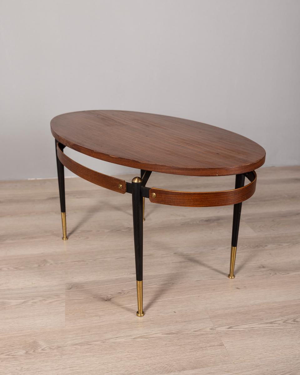 Tavolino da salotto vintage anni 60 in legno design Italiano in vendita 2