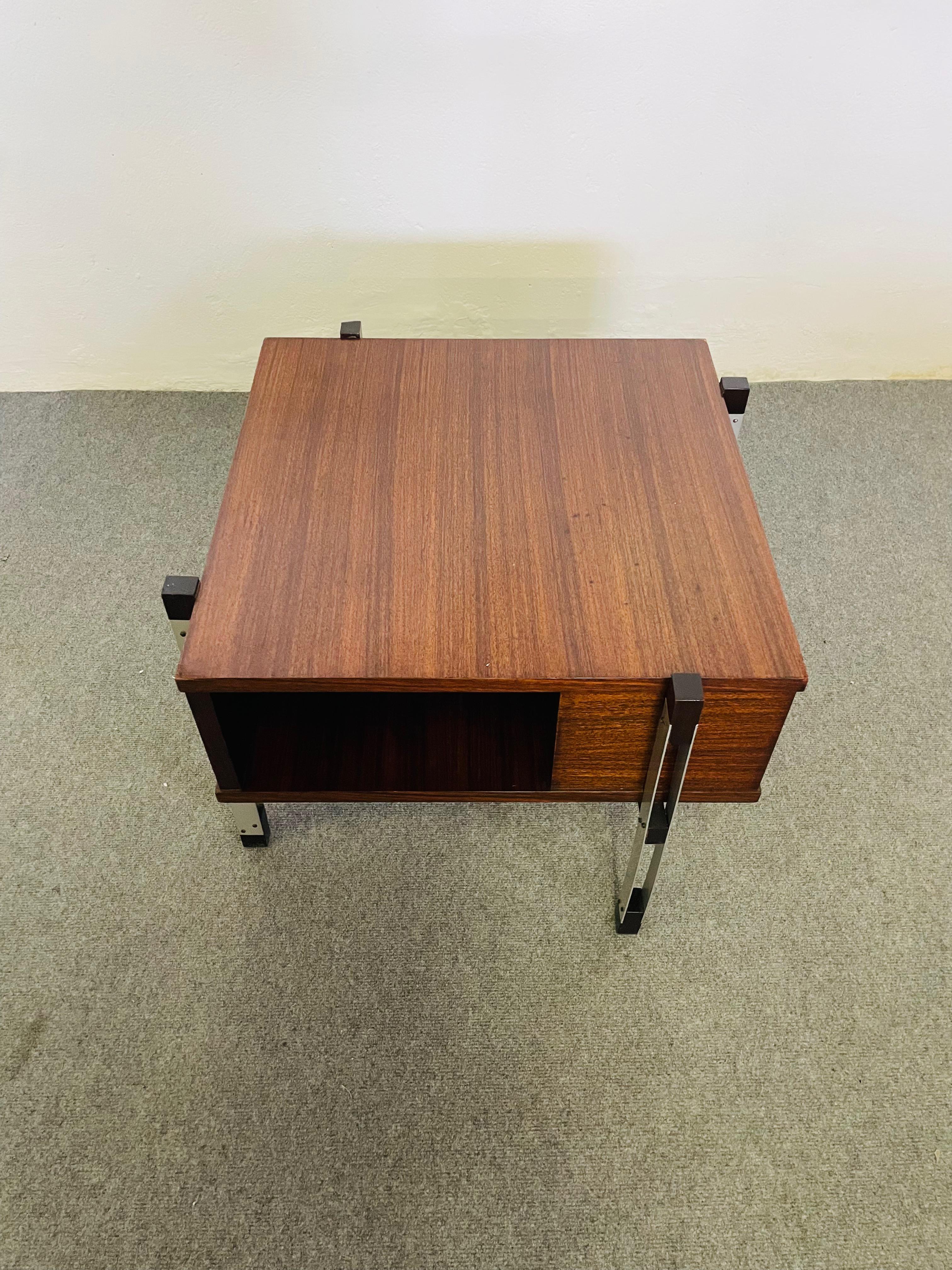 Tavolino da soggiorno, Designer Ico Parisi For Sale 5