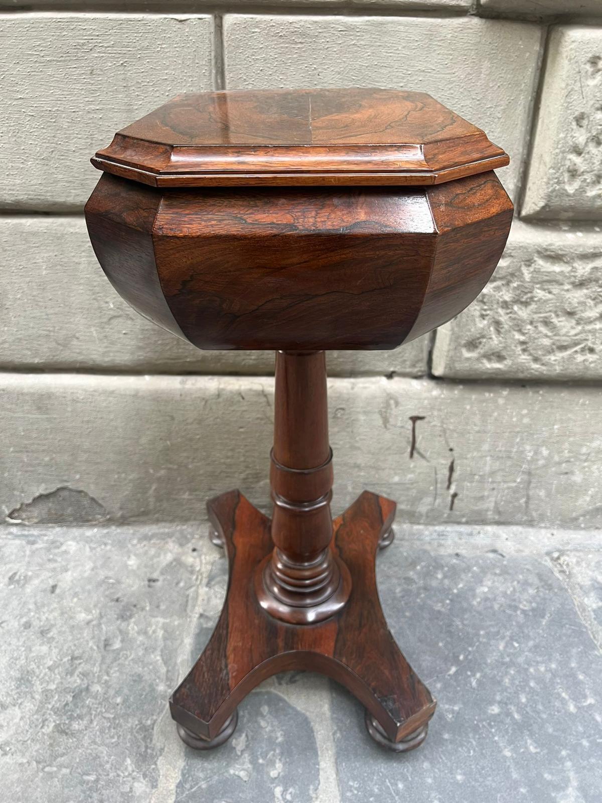 19th century tea table In Good Condition For Sale In Firenze, IT