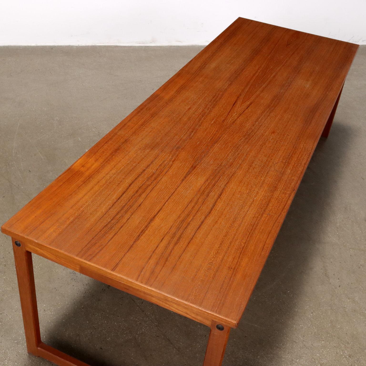 Mid-Century Modern Table basse danoise en teck des années 1960 en vente