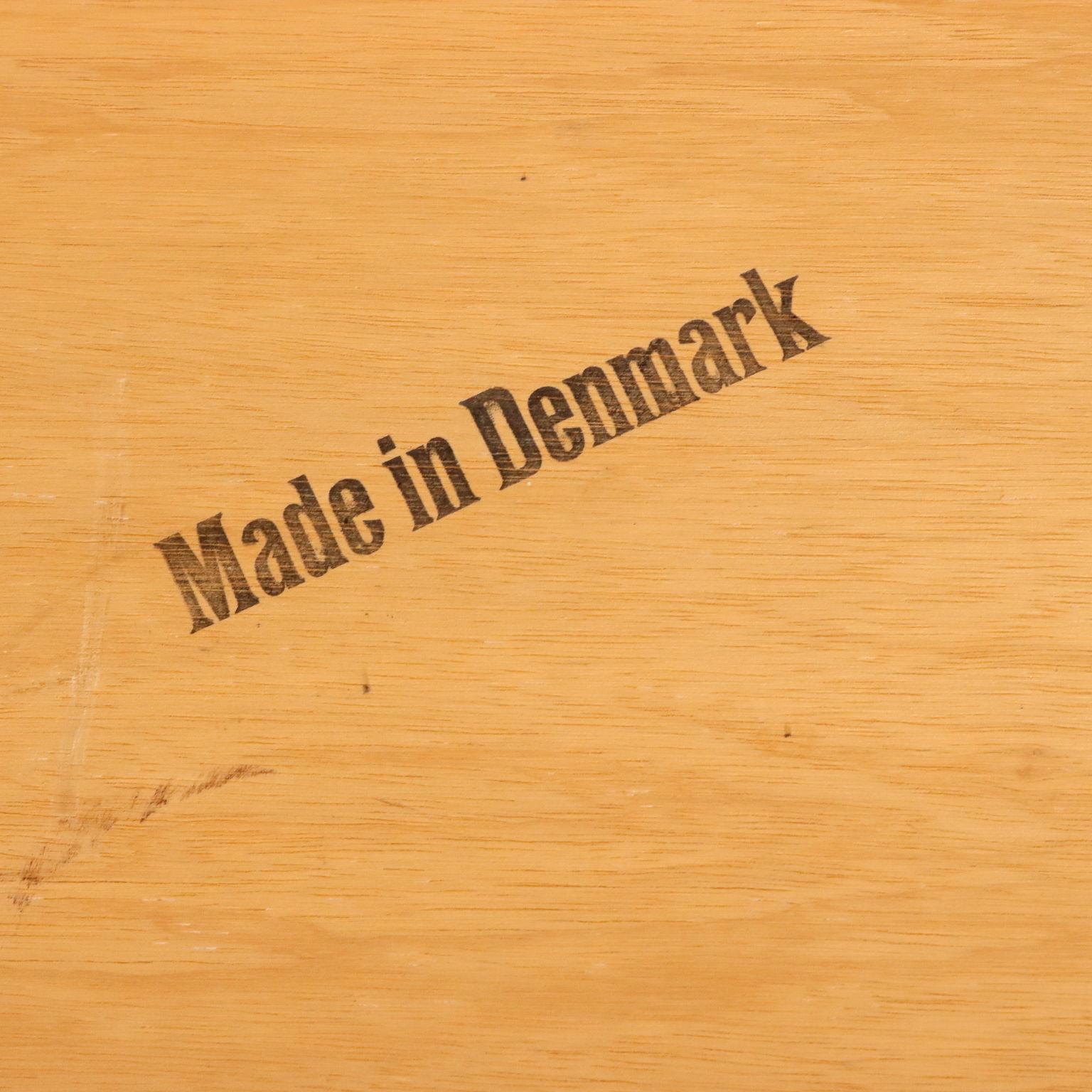 Table basse danoise en teck des années 1960 Bon état - En vente à Milano, IT