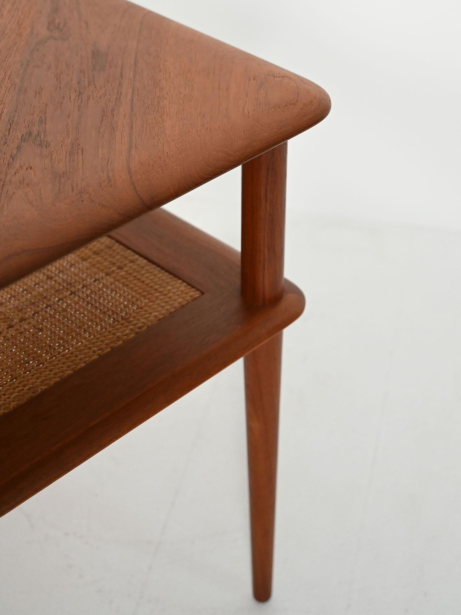 Tavolino danese “Minerva” di Peter Hvidt For Sale 5