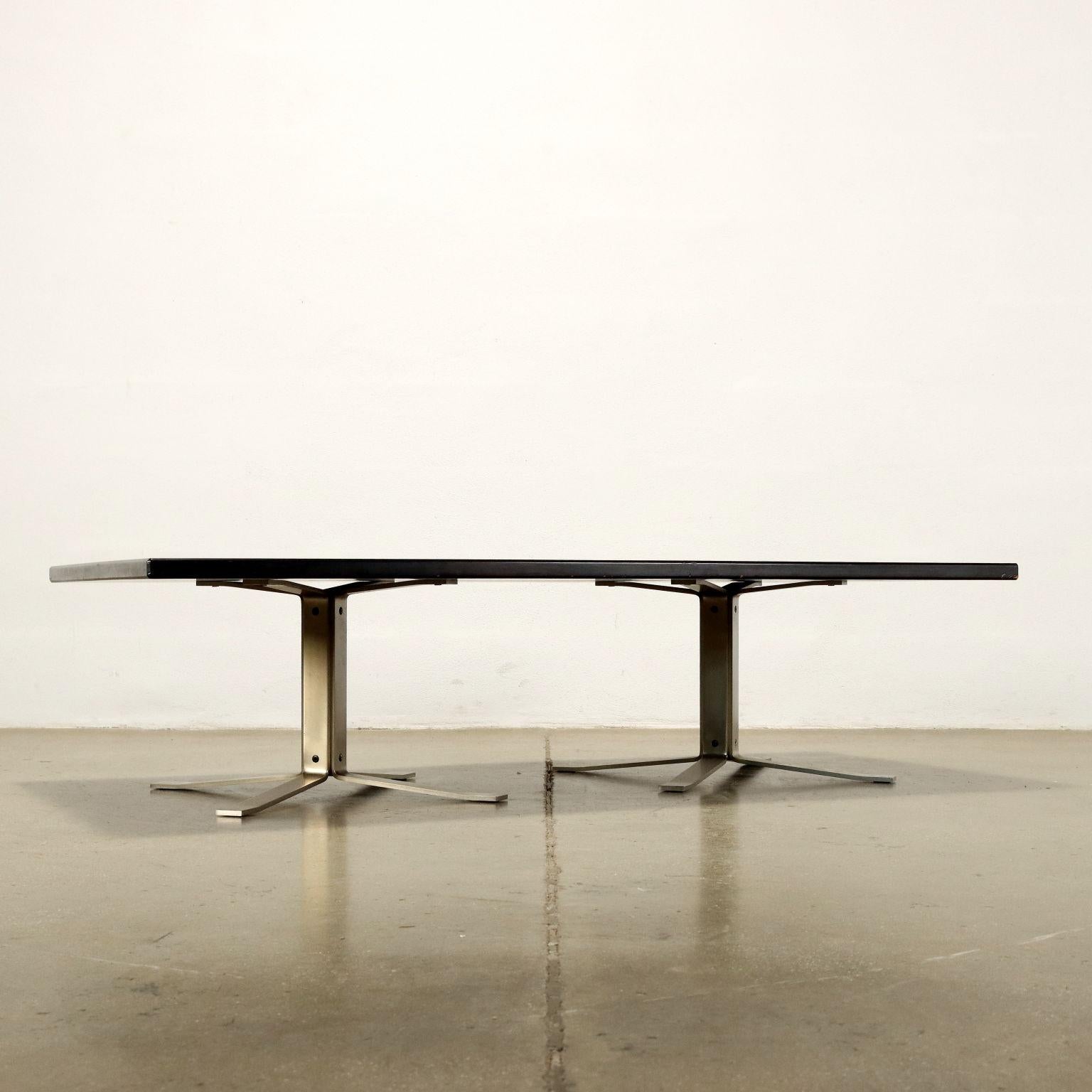 Italian Coffee table by Gianni Moscatelli for Formanova Anni 60-70 For Sale