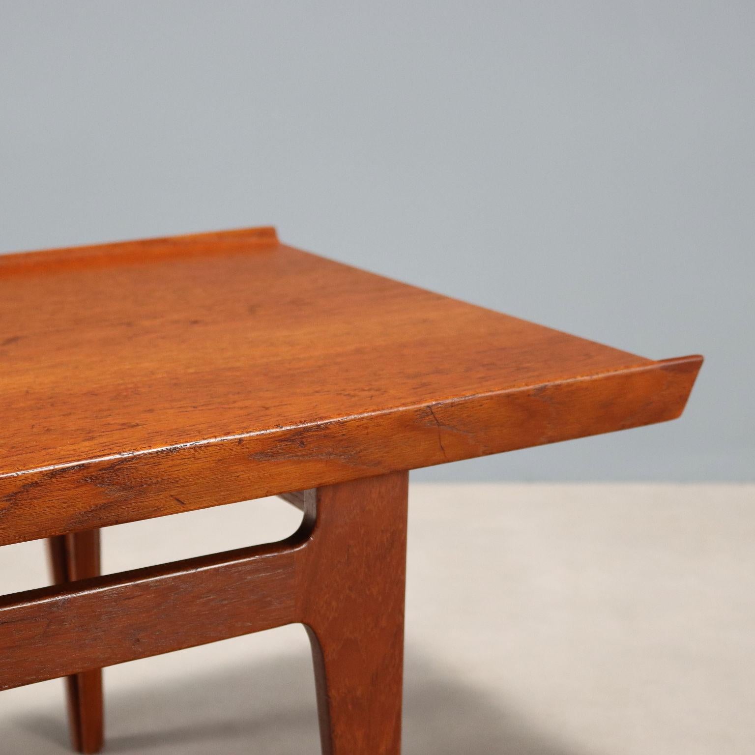 Mid-Century Modern 'FD 532' coffee table by Finn Juhl for France & Son 1960s For Sale