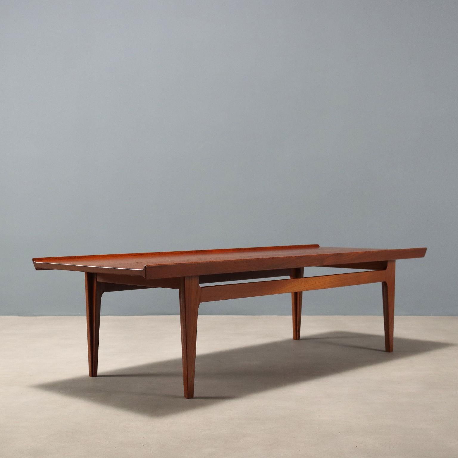 Teak 'FD 532' coffee table by Finn Juhl for France & Son 1960s For Sale