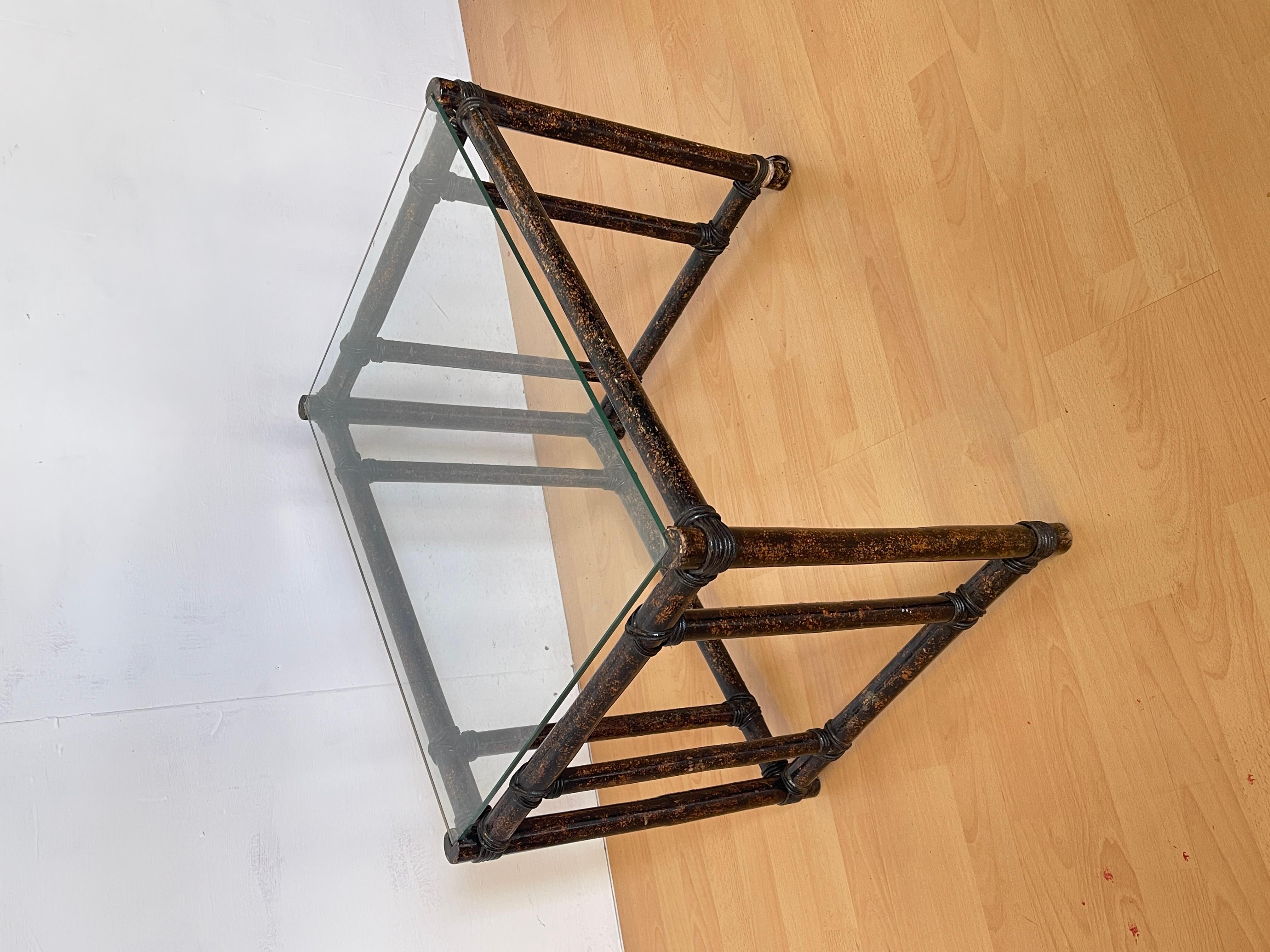 Rustique Table basse en bambou avec plateau en verre 