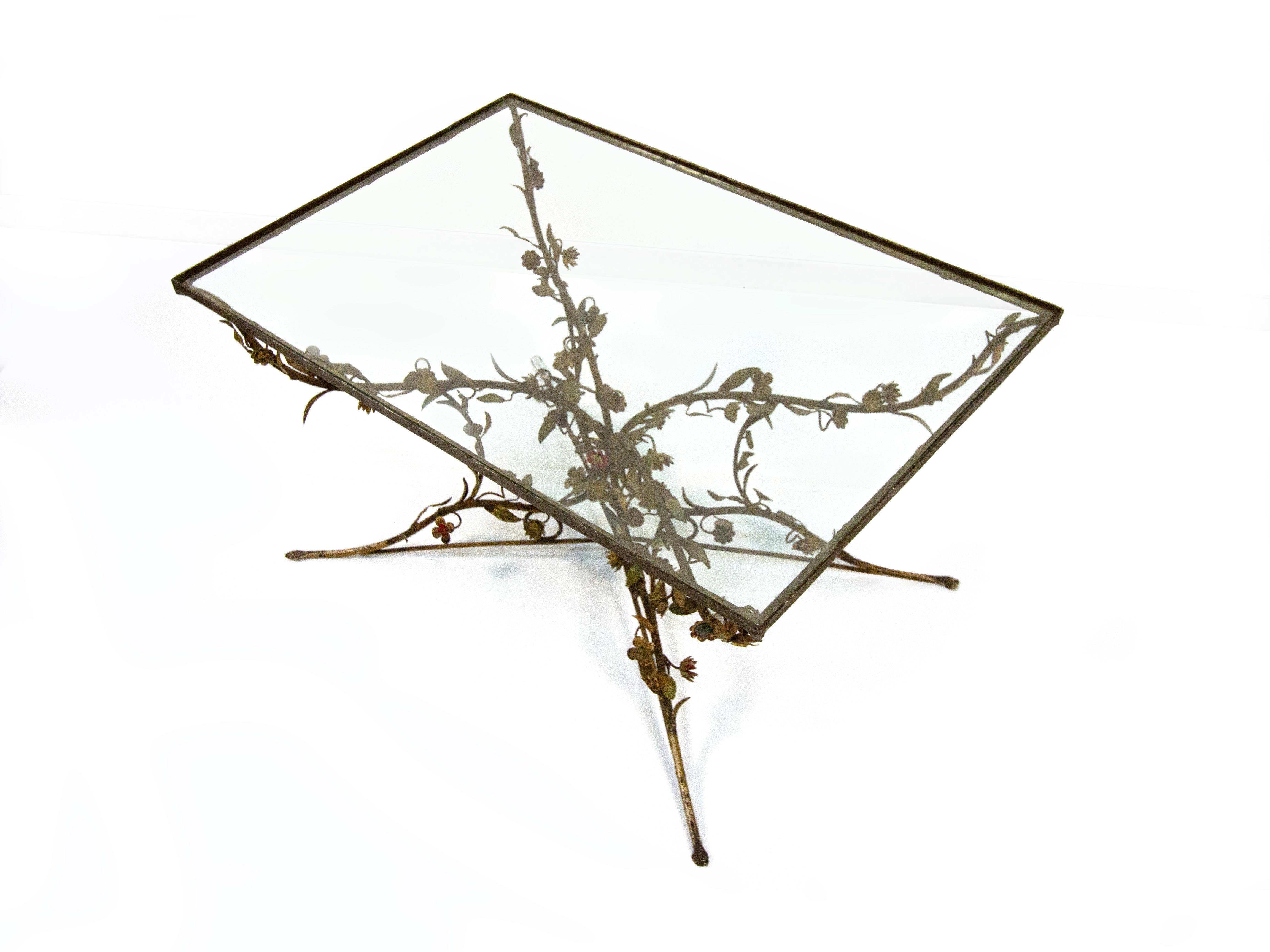 italien Tavolino in ferro battuto e vetro, XX secolo en vente