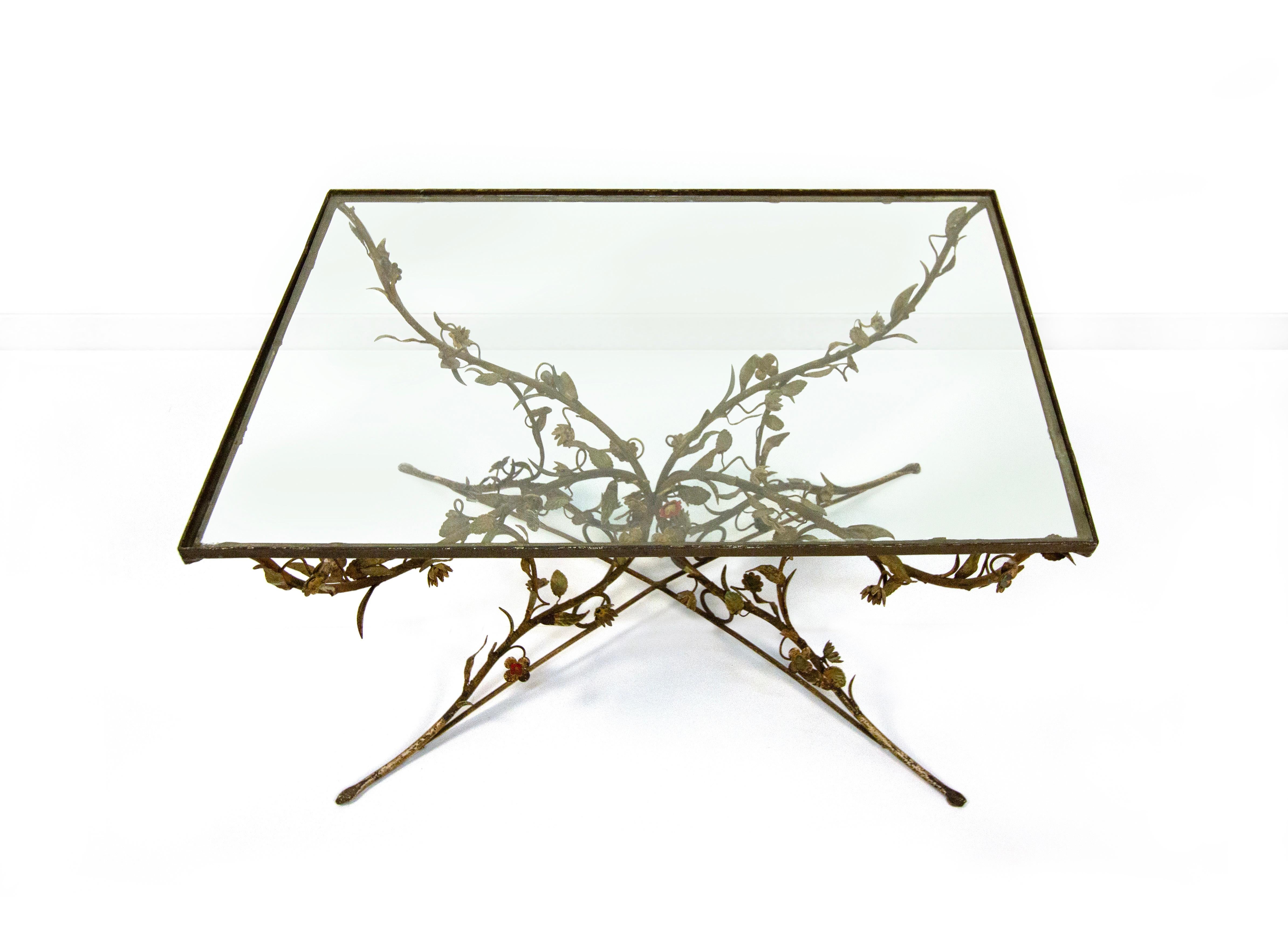 Tavolino in ferro battuto e vetro, XX secolo en vente 1