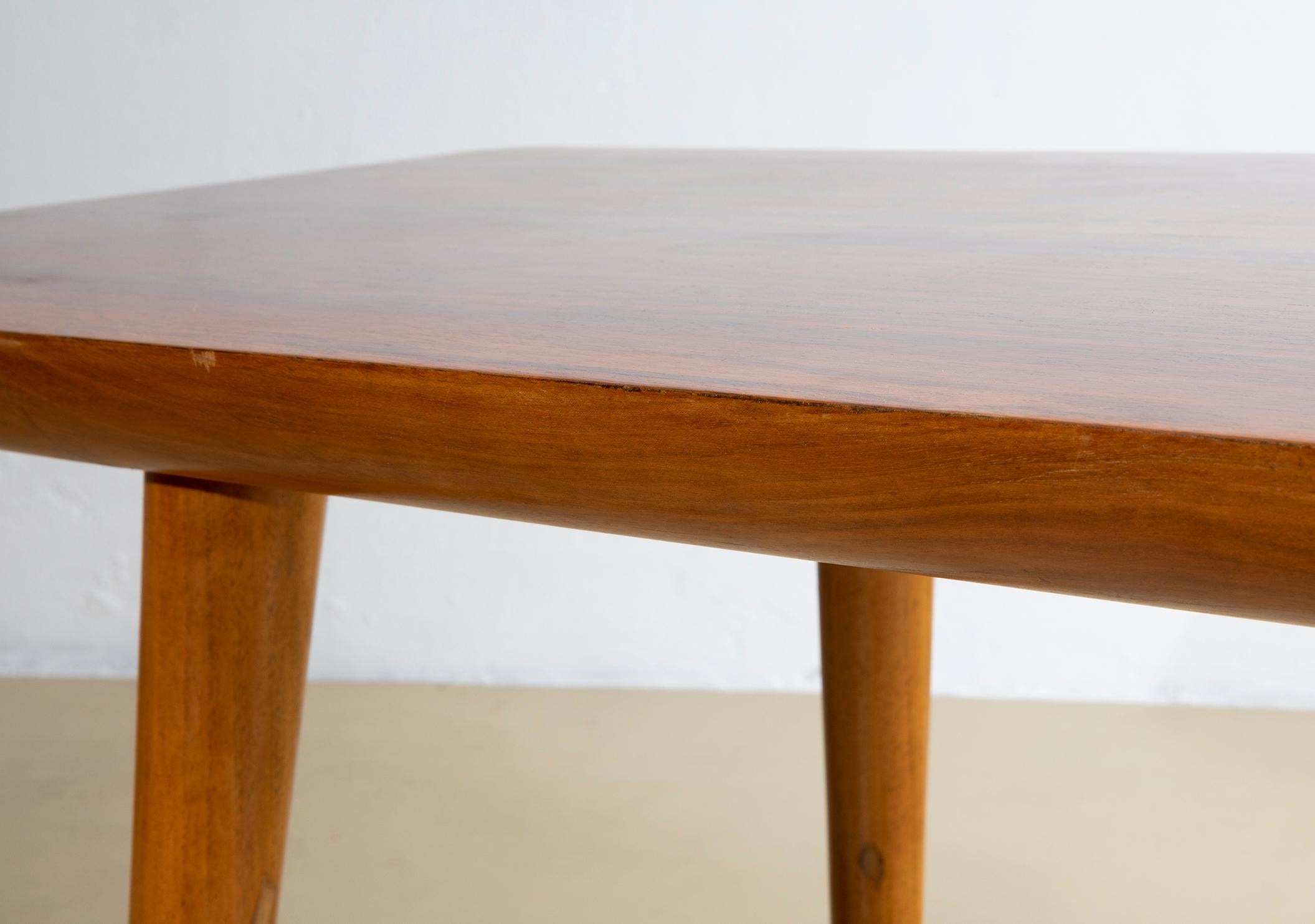 Mesa de centro de madera con remates de latón, Italia Años 50 Latón en venta