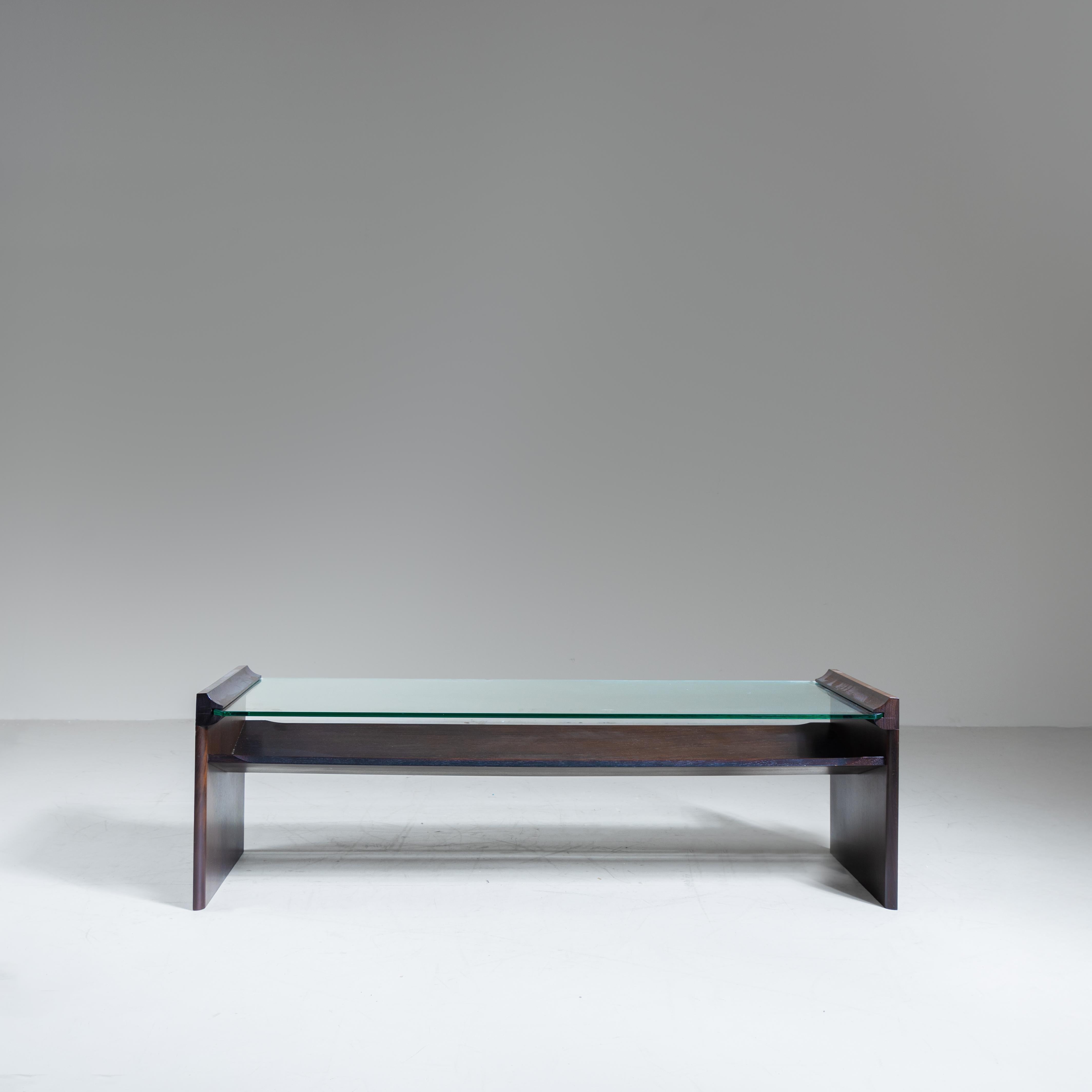 Italian Table basse en bois et verre 