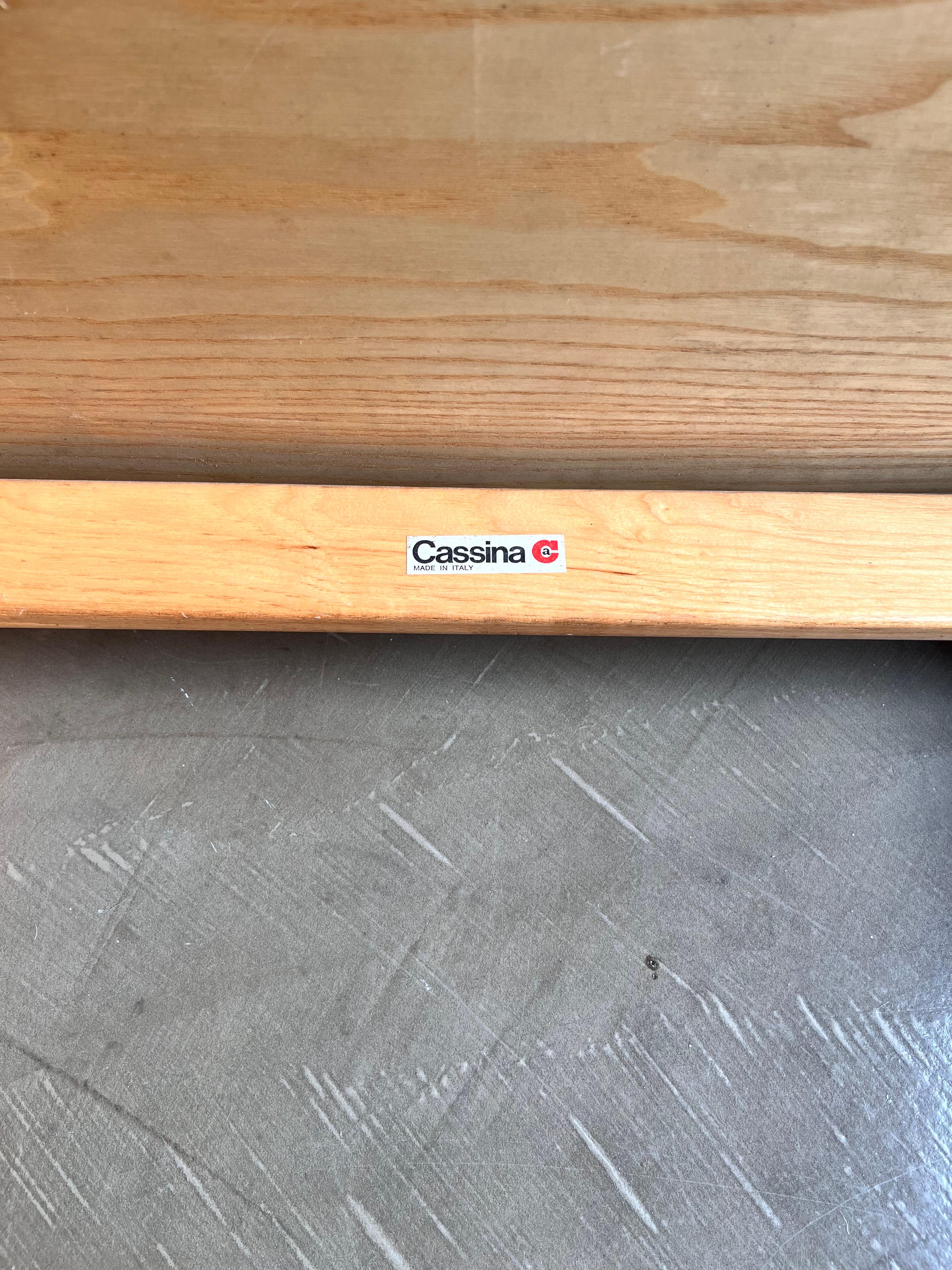 Table basse en bois modèle 777 par Afra & Tobia Scarpa pour Cassina 1970 en vente 2