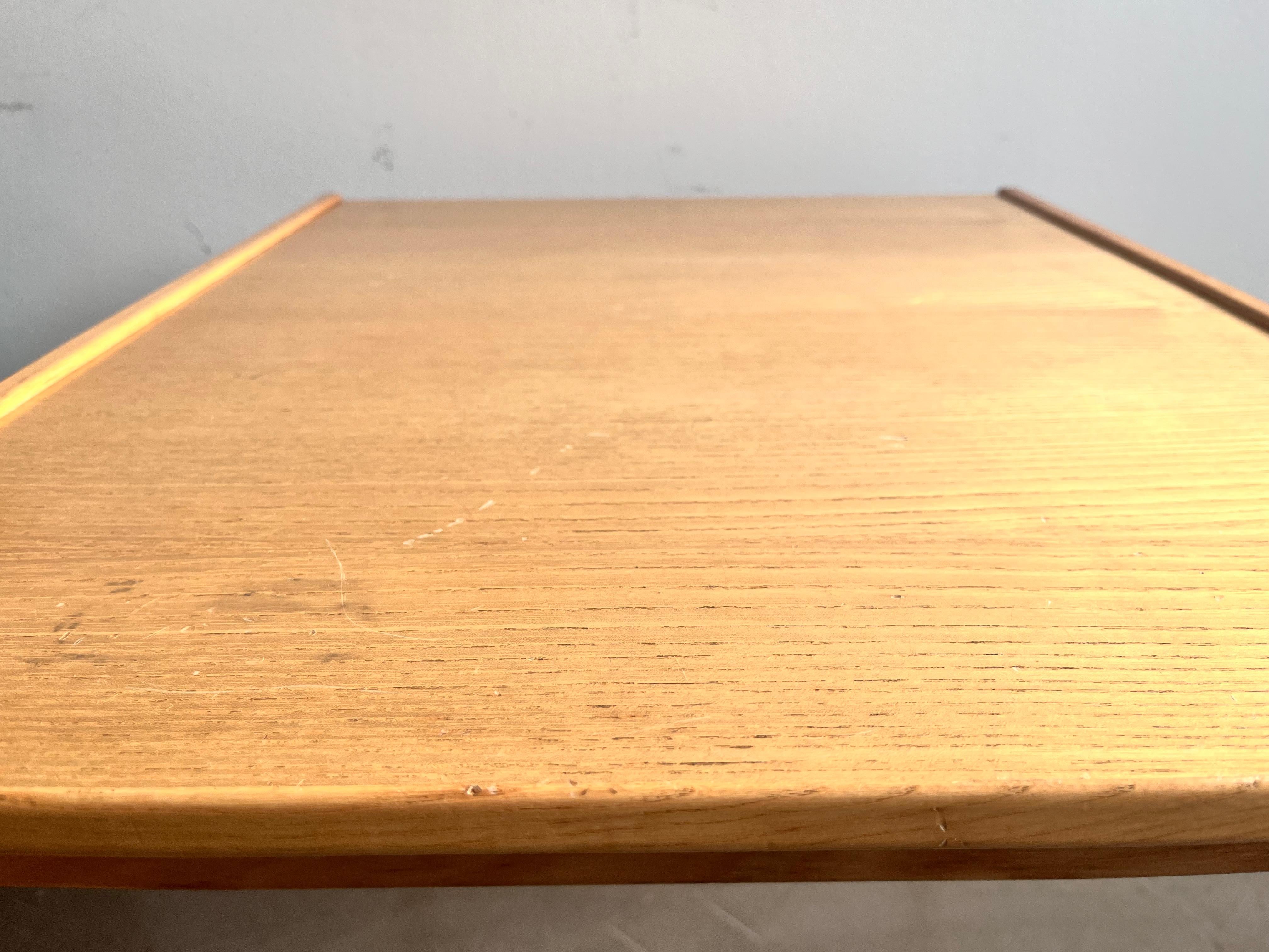 Bois Table basse en bois modèle 777 par Afra & Tobia Scarpa pour Cassina 1970 en vente