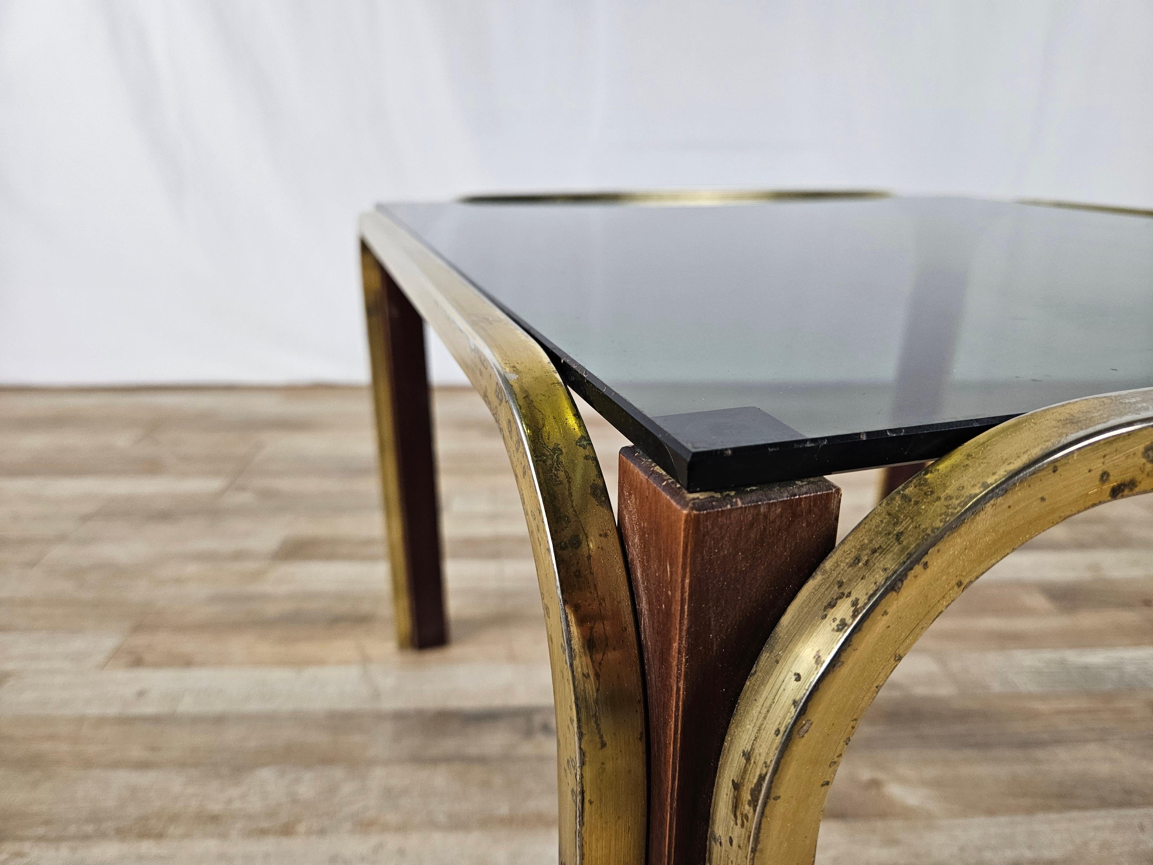 Gold metal and smoked glass coffee table 1970s For Sale 2